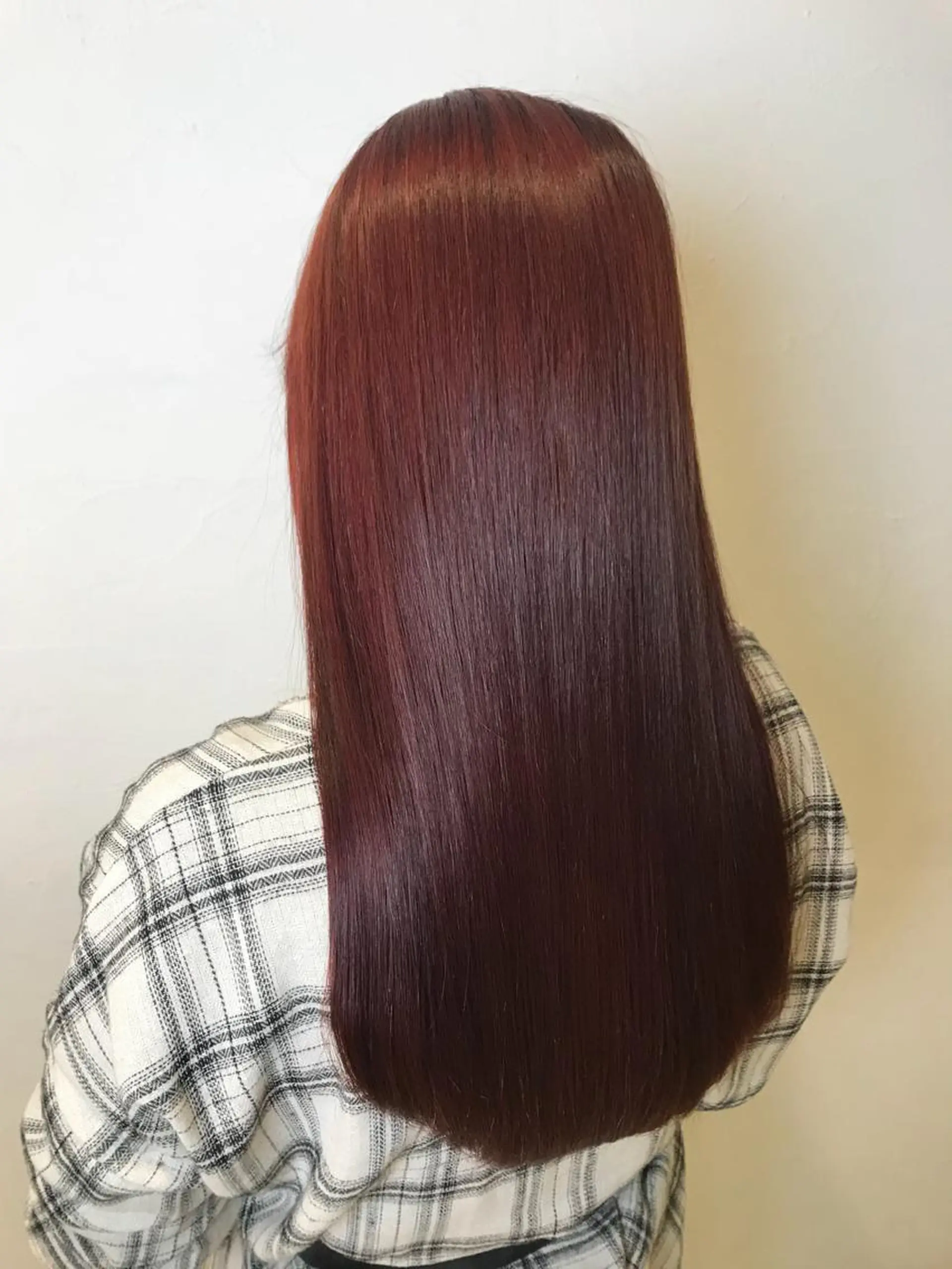 カラー 藤井 真奈美のヘアスタイル