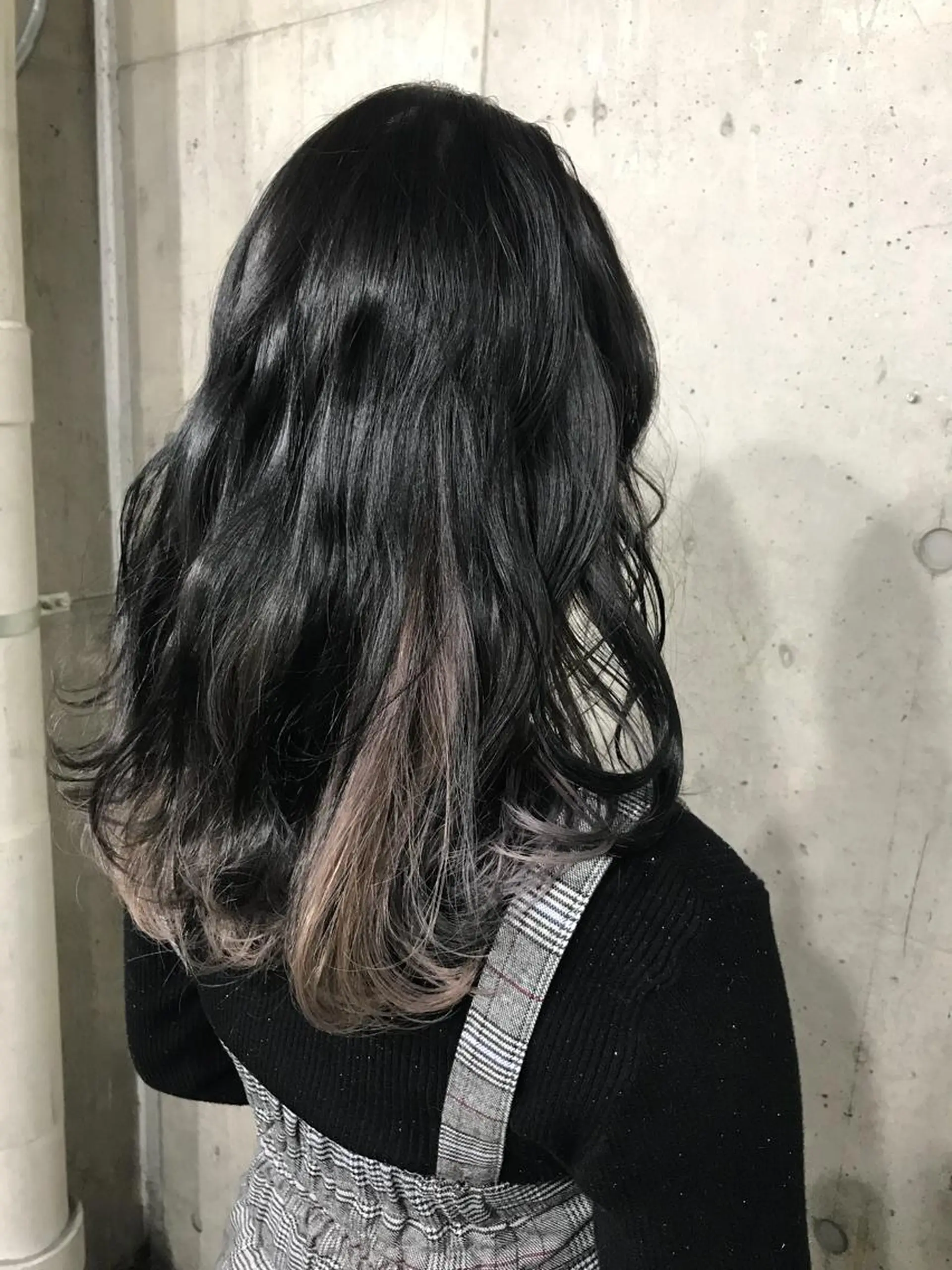 ロング カラー パーマ ヘアアレンジ メンズ キッズ ネイル マツエク・マツパ メンズインナーカラー インナーカラー サロンドミルク 原宿のヘアスタイル