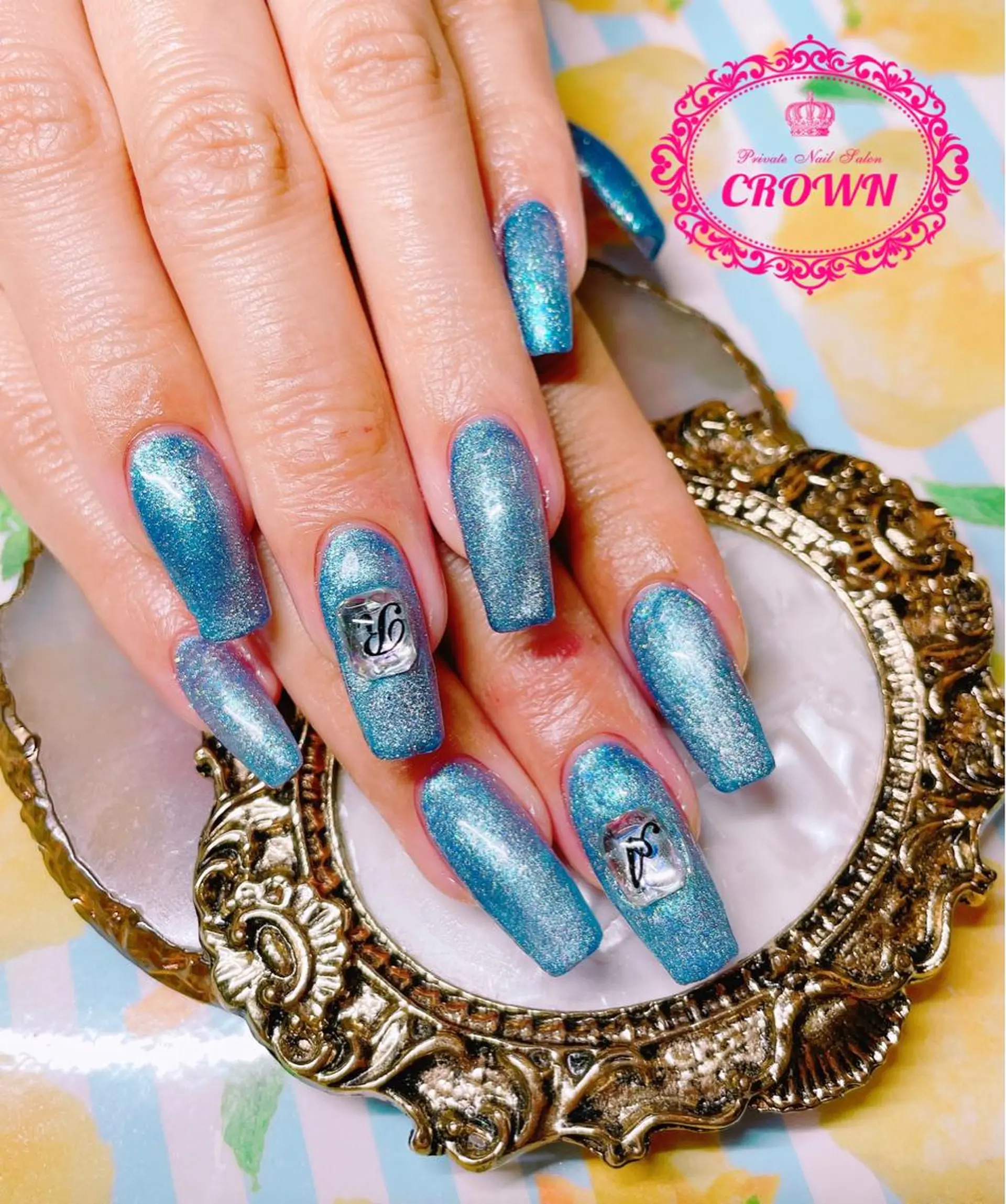 ネイル CROWN プライベートサロンのネイルデザイン
