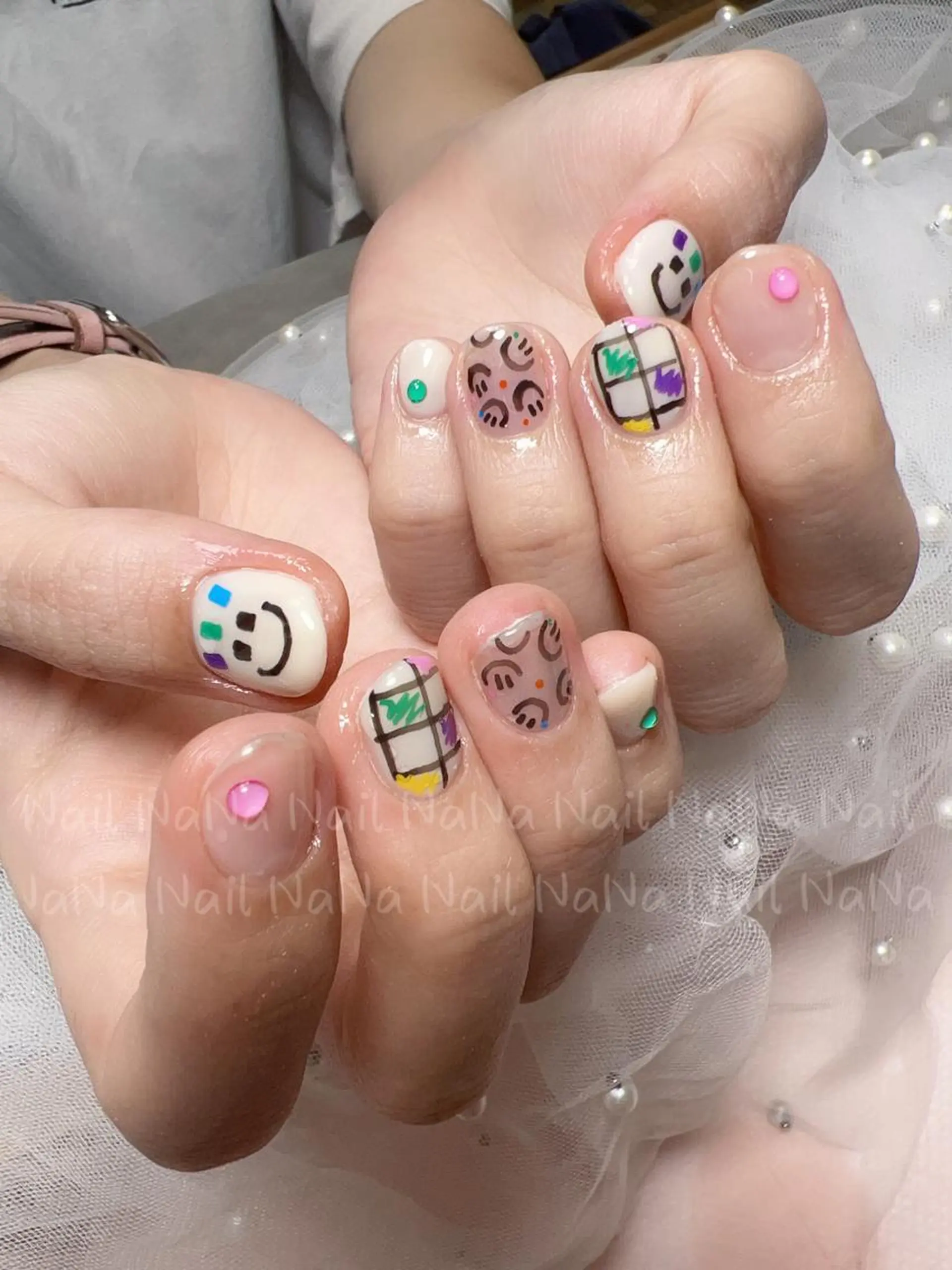 ショート カラー ネイル ハンドネイル Nail NaNaのネイルデザイン