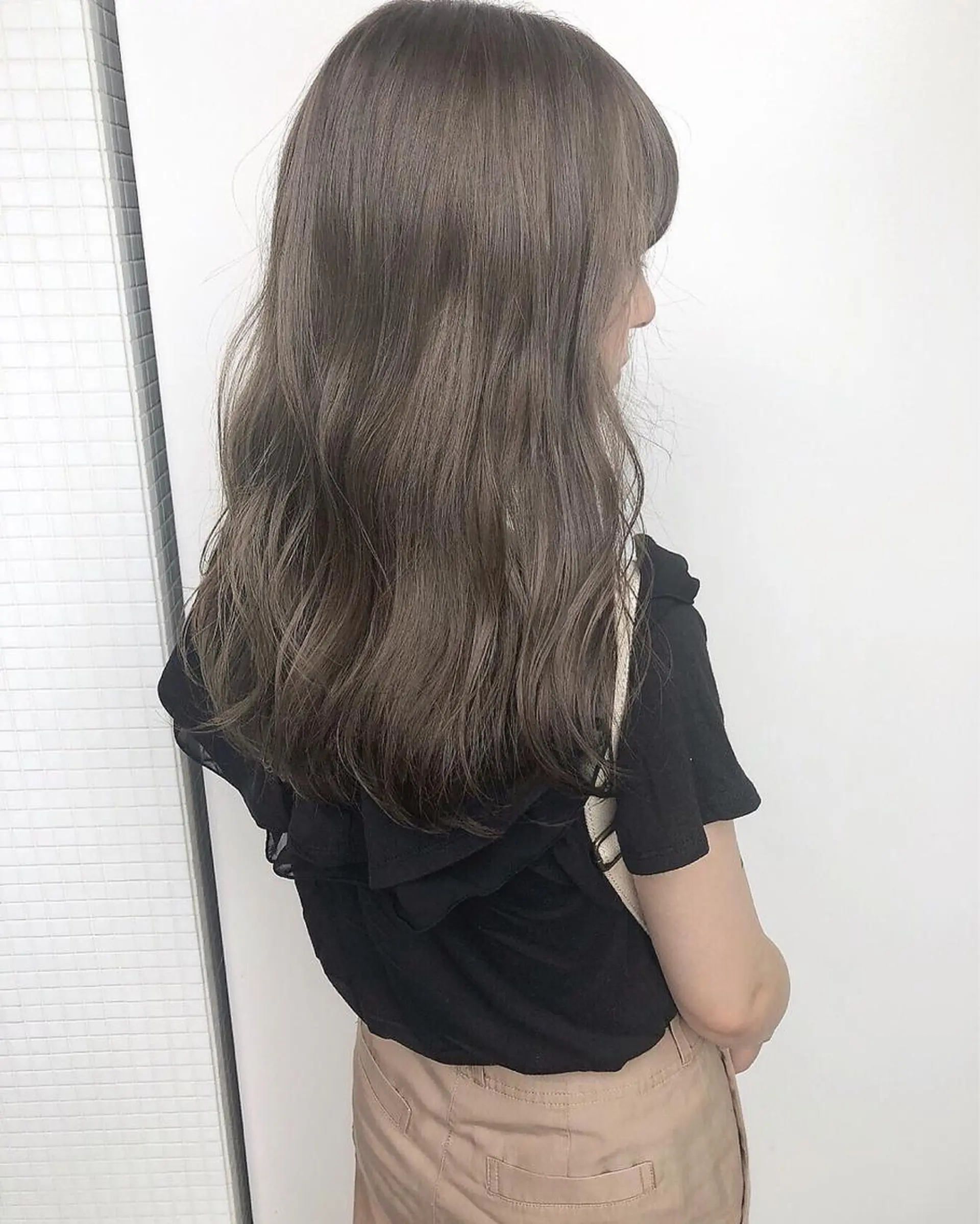 ミディアム 🦄インナーカラー 🦄貫井彩花のヘアスタイル