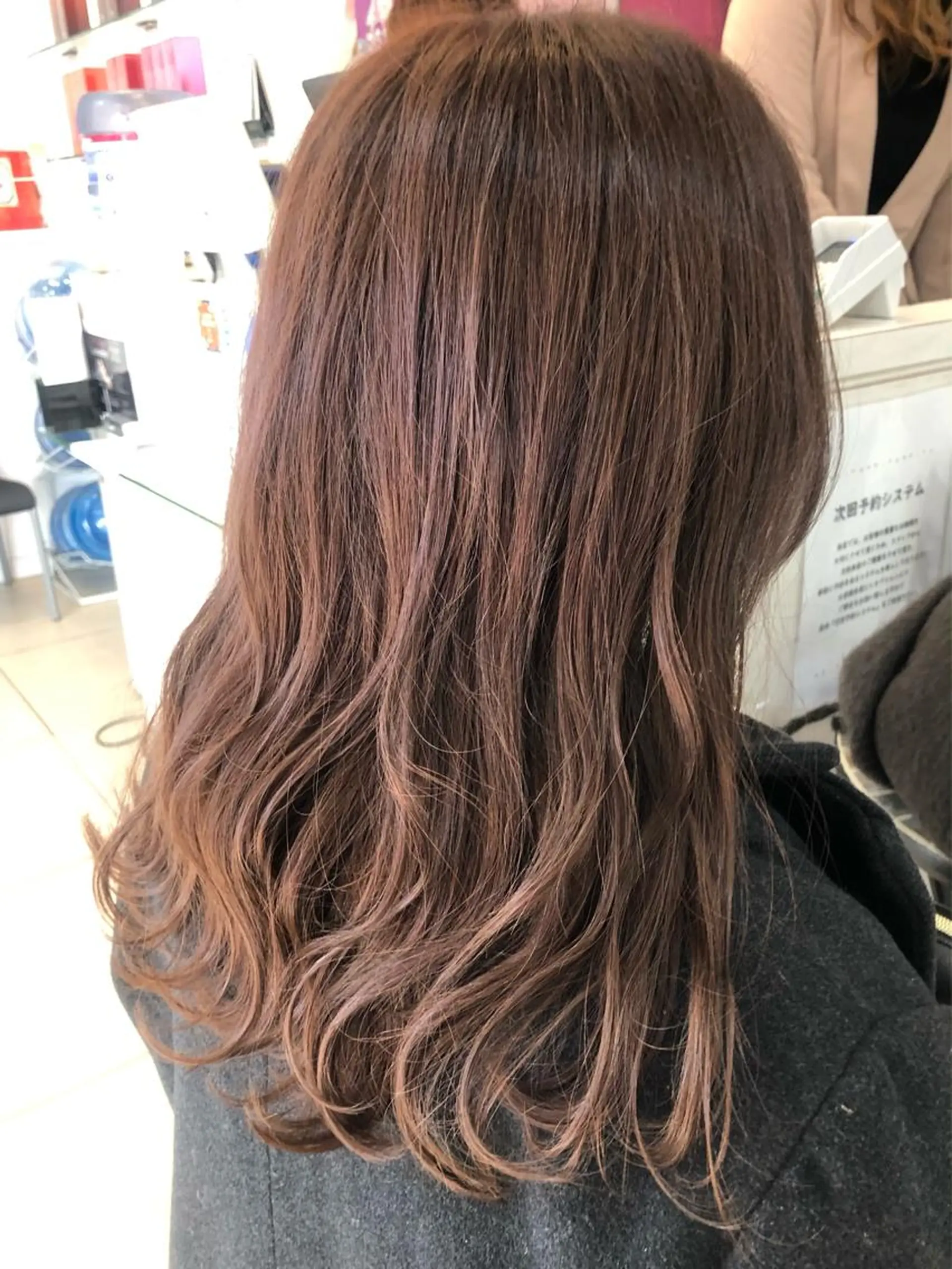 ロング カラー 透明感カラー カット ヘアカラー 🤎ベージュカラー/ 髪質改善/山岸🤎のヘアスタイル