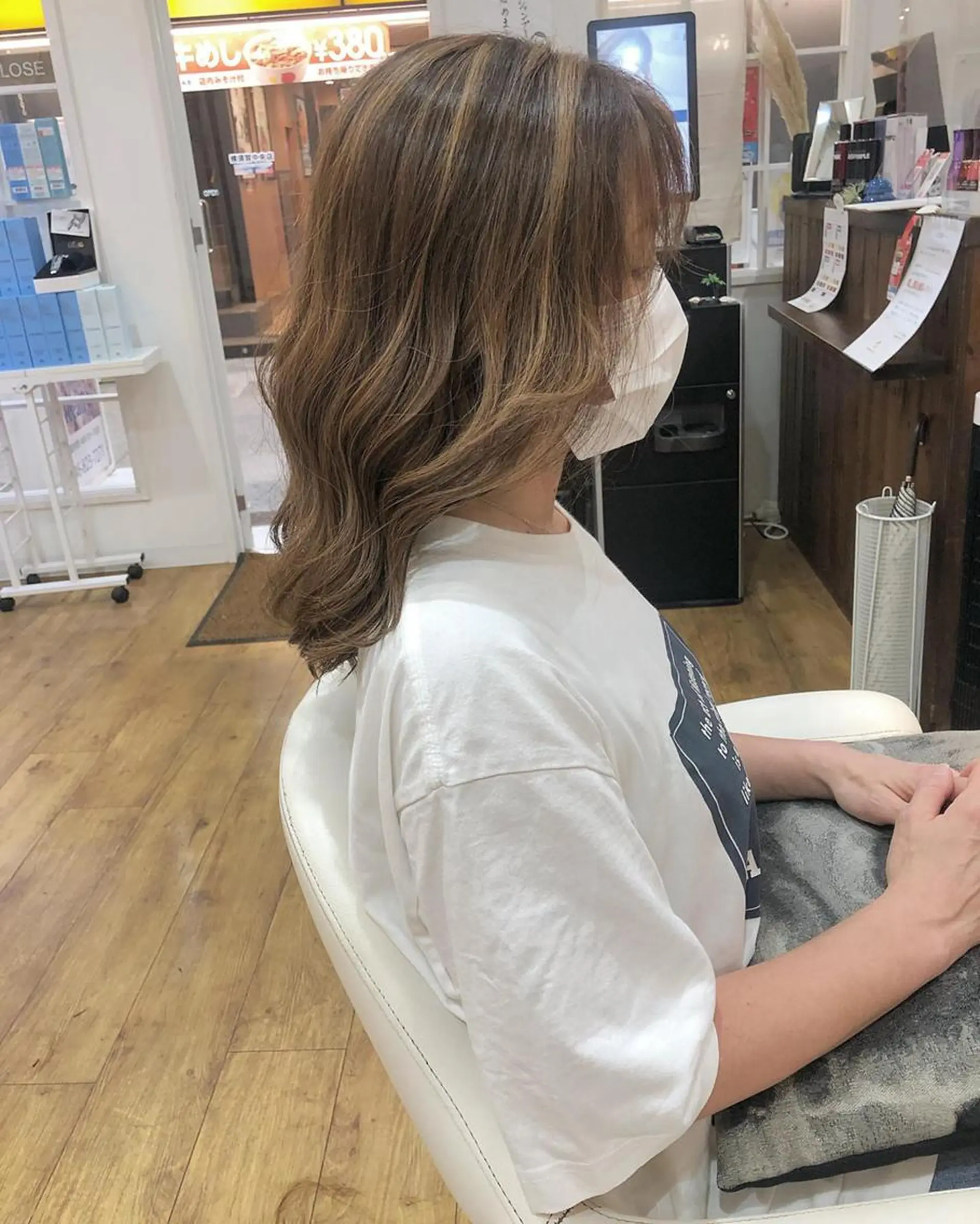 カラー アディクシーカラー アッシュ ブリーチ ダブルカラー グラデーションカラー 🌈ハイトーン/ ワタル🌈のヘアスタイル