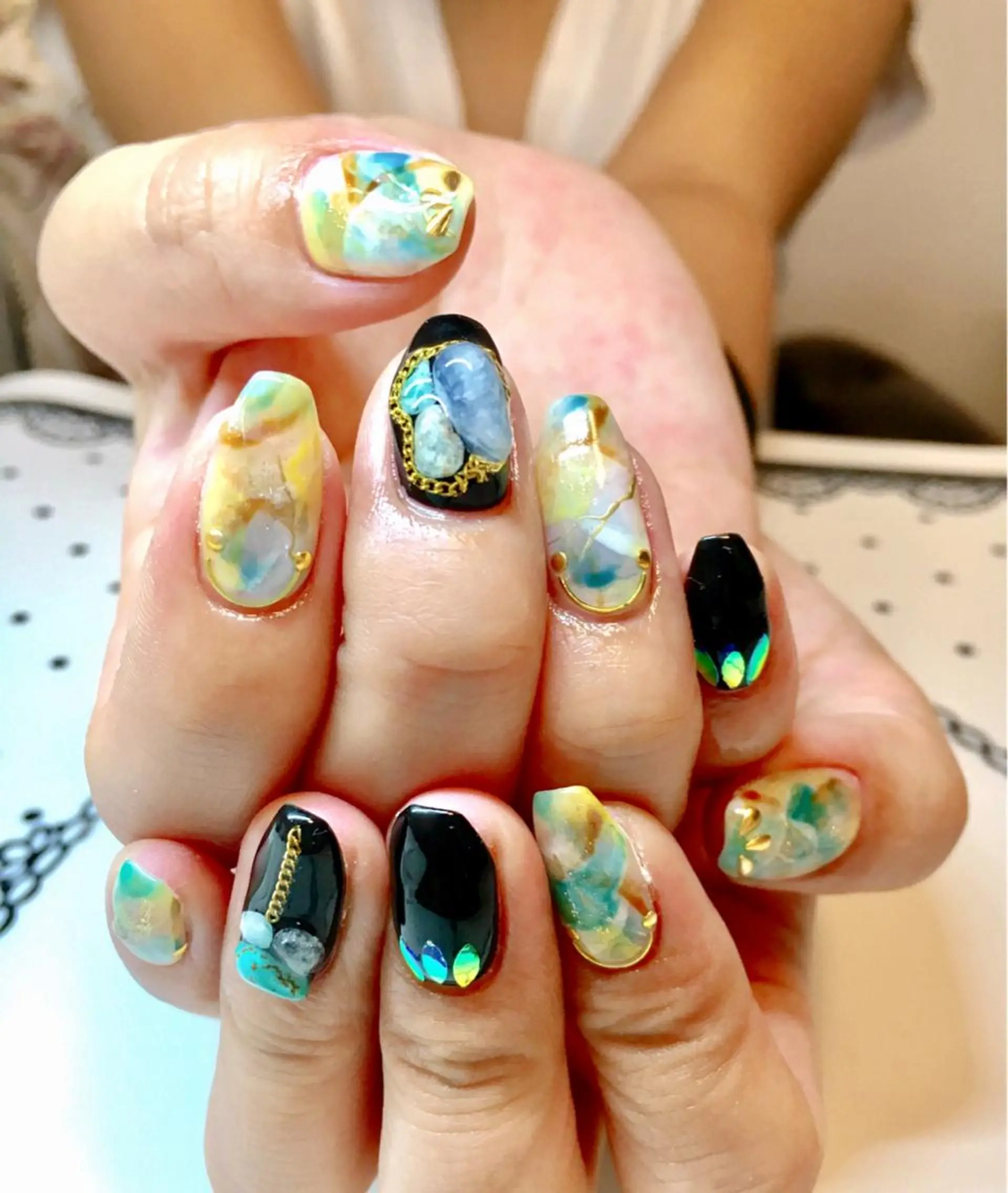 ネイル ハンドネイル nailsalon sugarr所属・nailist cocoのネイルデザイン