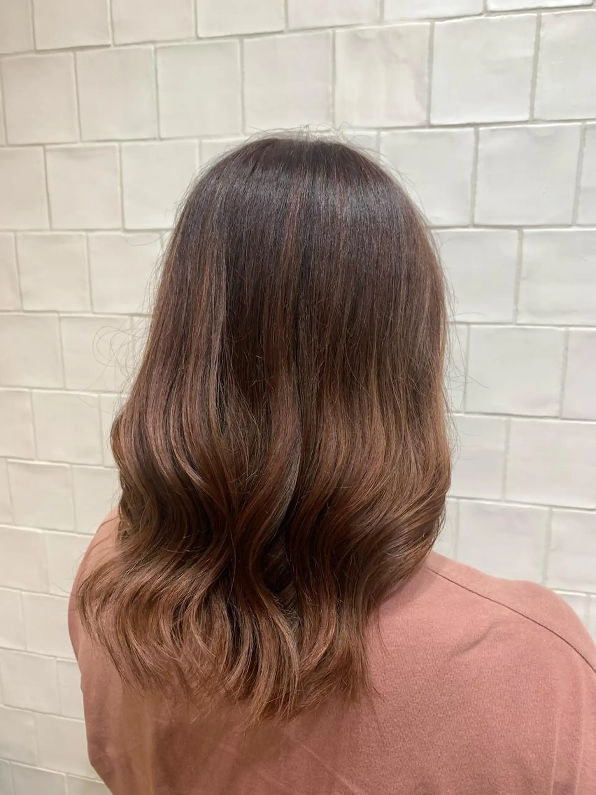 ミディアム カラー 田中 美優のヘアスタイル