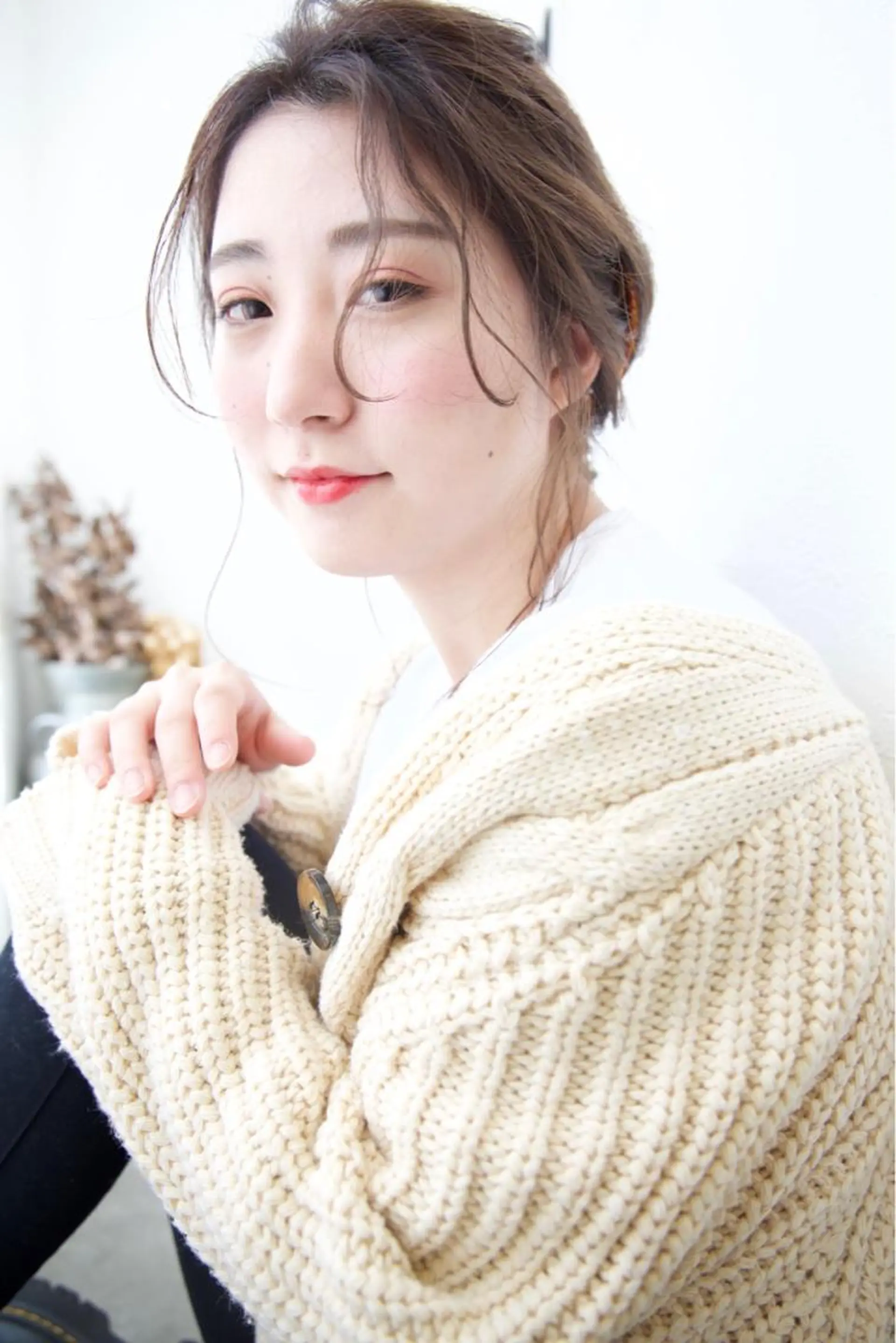 セミロング カラー fio マナミのヘアスタイル