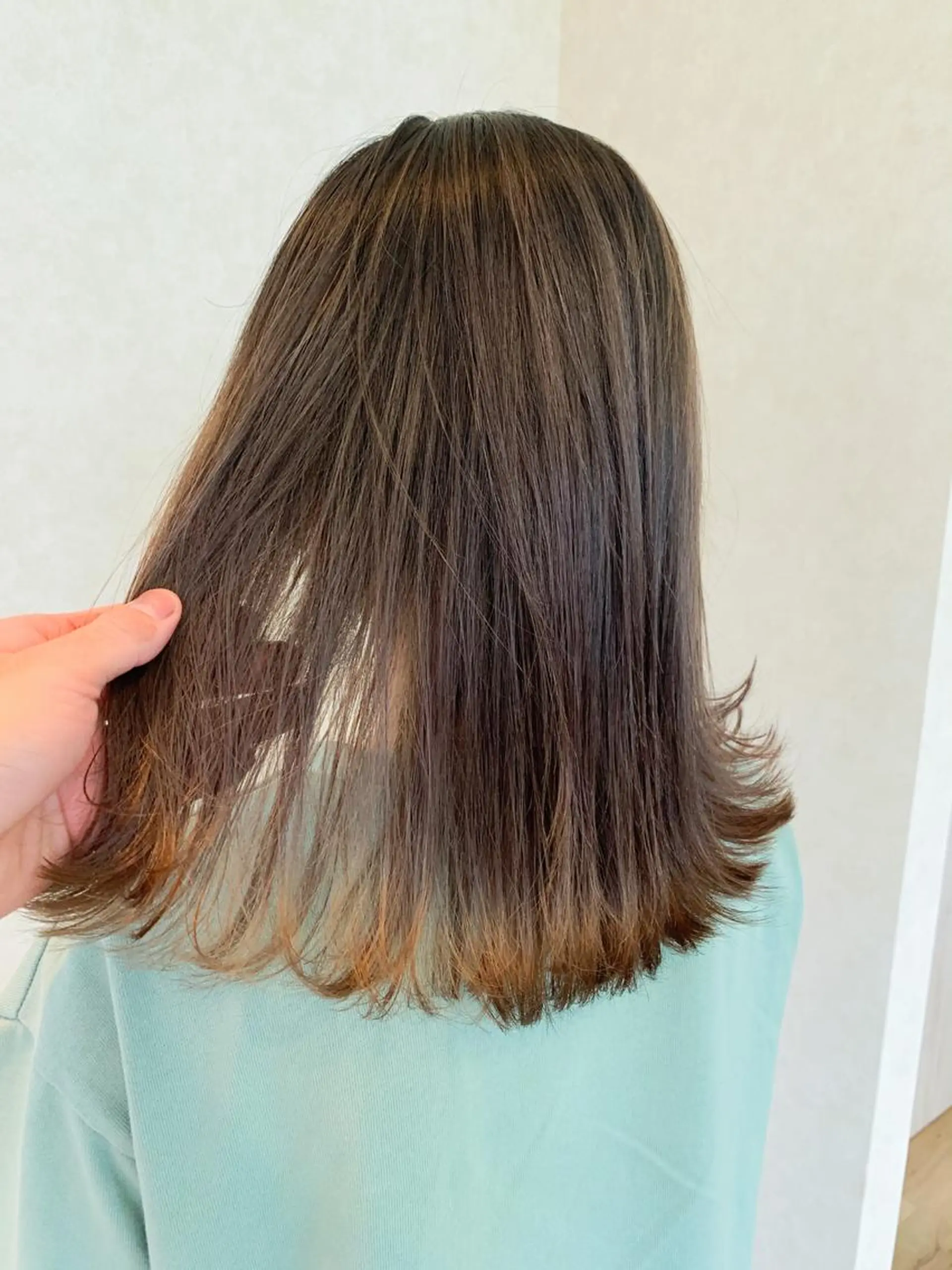 ミディアム Lit所属・Lit.豊橋 夏目のヘアスタイル