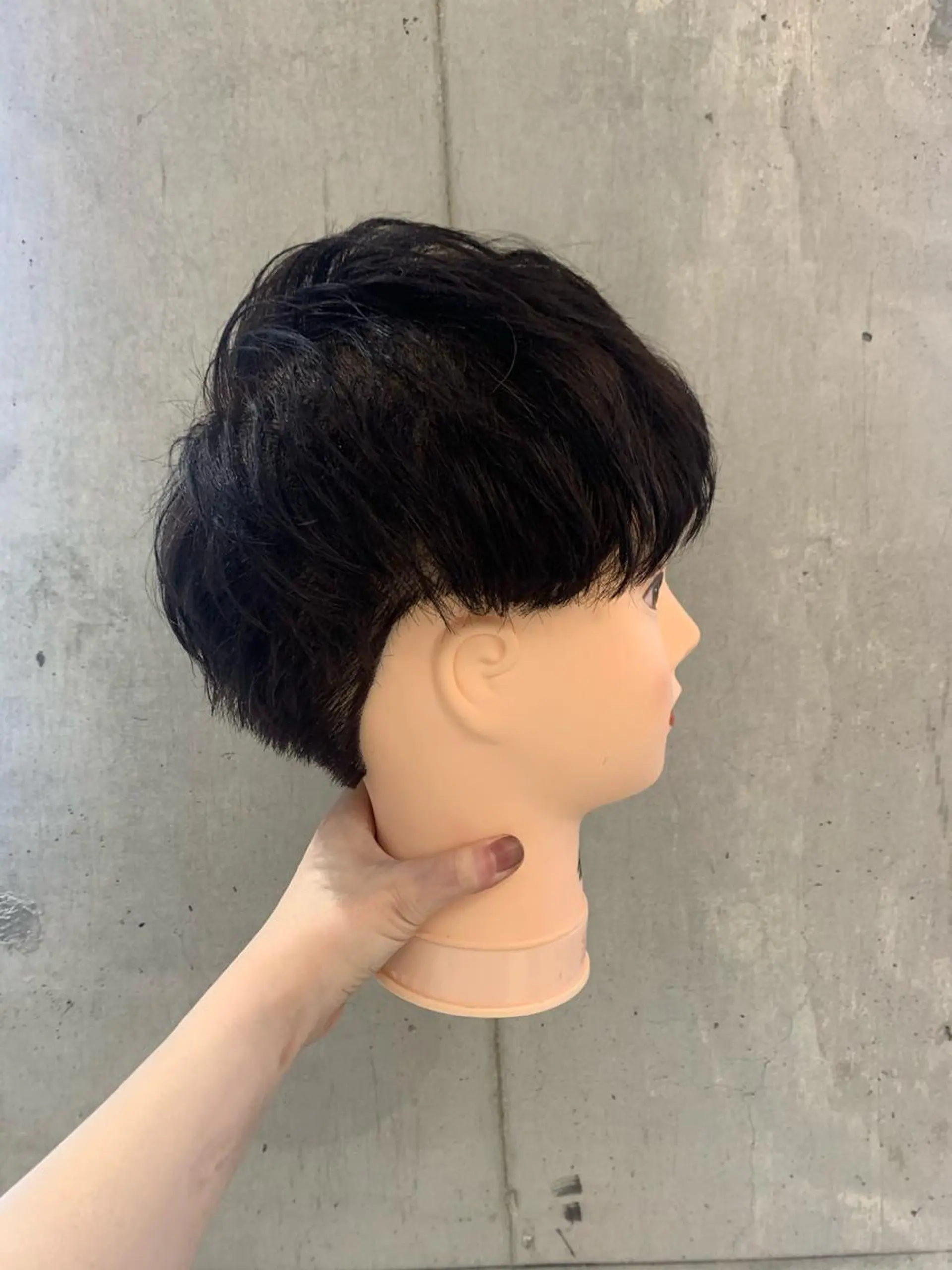 ショート うえの ももねのヘアスタイル