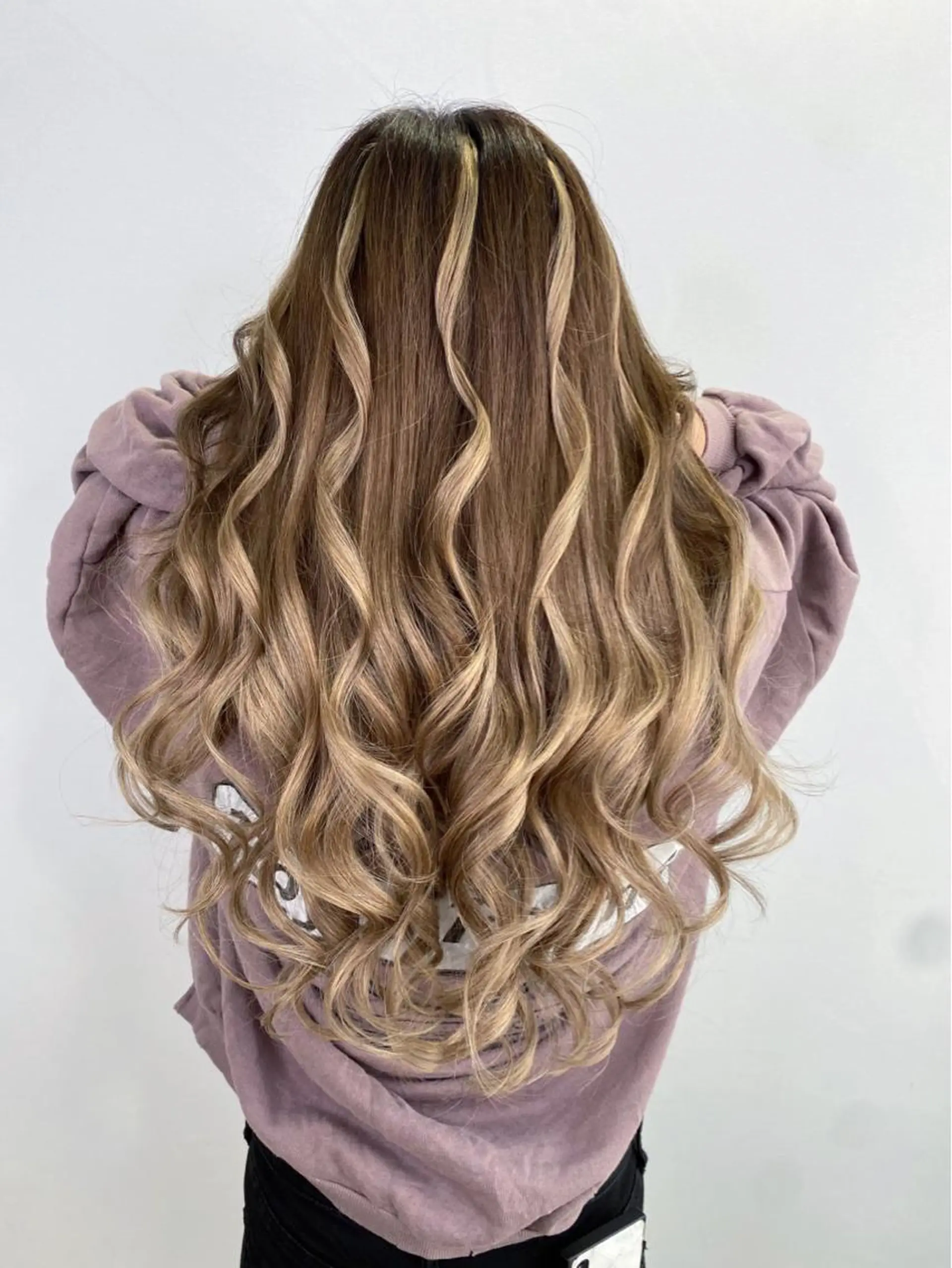 ミディアム 💎馴染むエクステ ×カラーTOMO💎のヘアスタイル