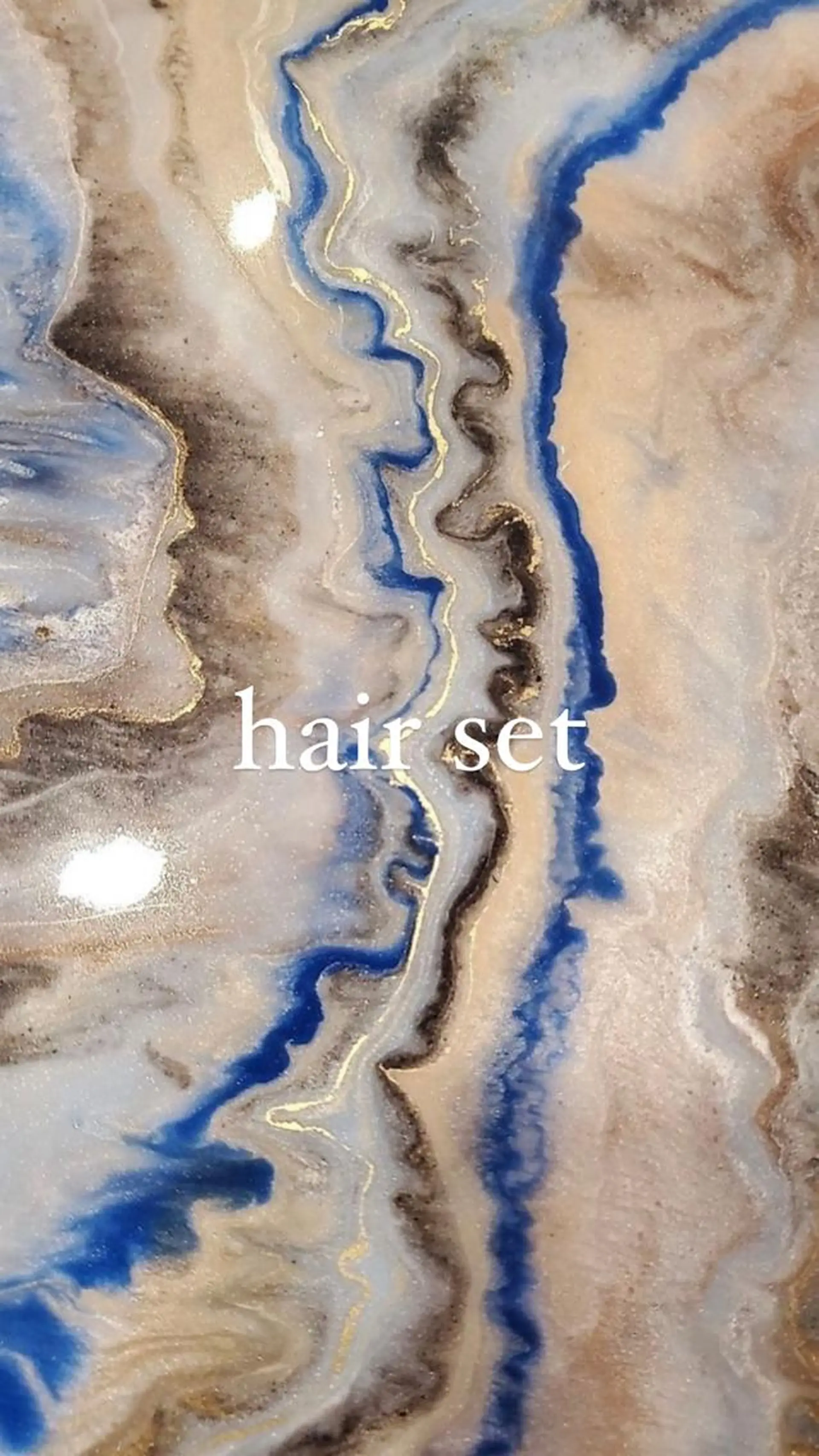 ヘアアレンジ 束所属・毛流れセンターパート Sakiのヘアスタイル