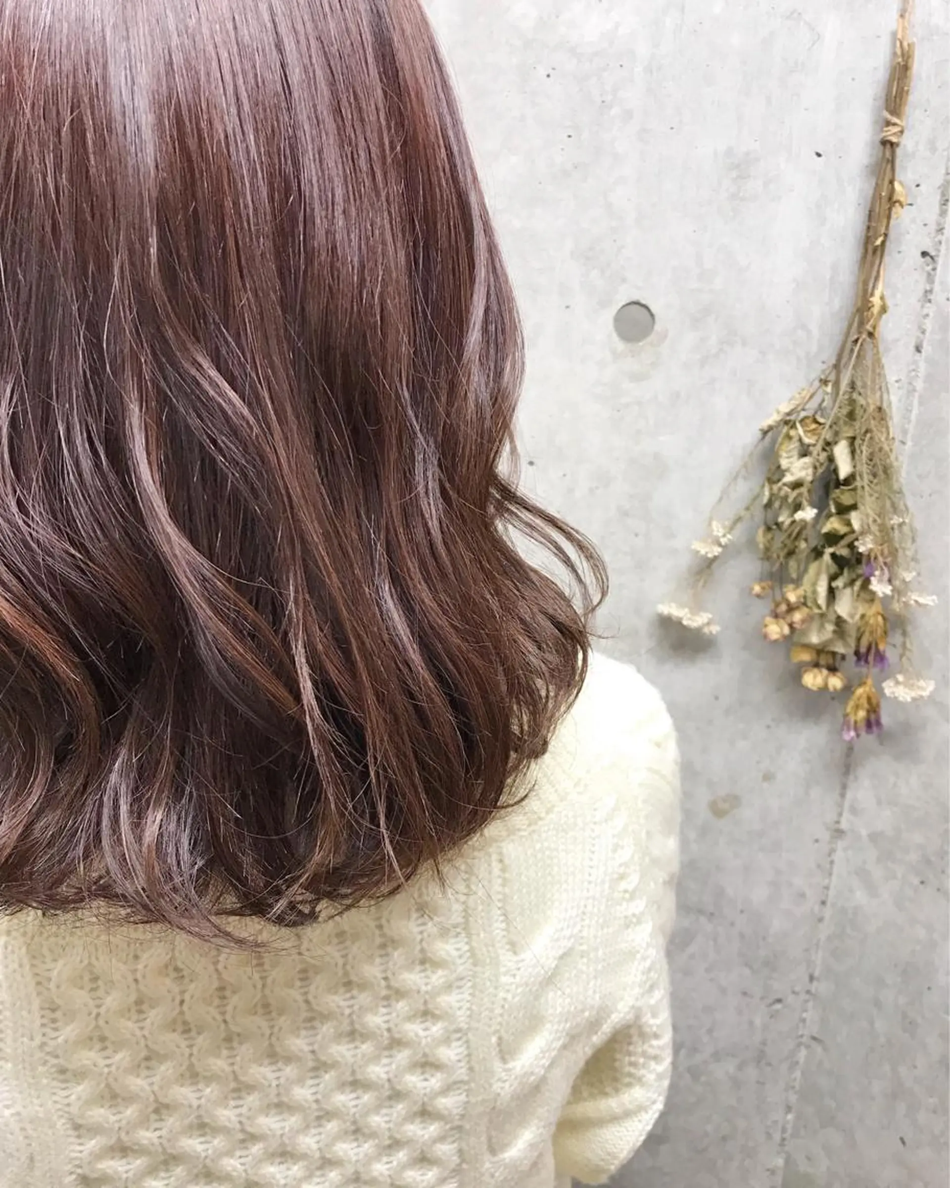 ミディアム カラー ヘアアレンジ ベージュカラー イルミナカラー ピンクカラー ピンクベージュ clan所属・Satsuki ✂︎♡のヘアスタイル