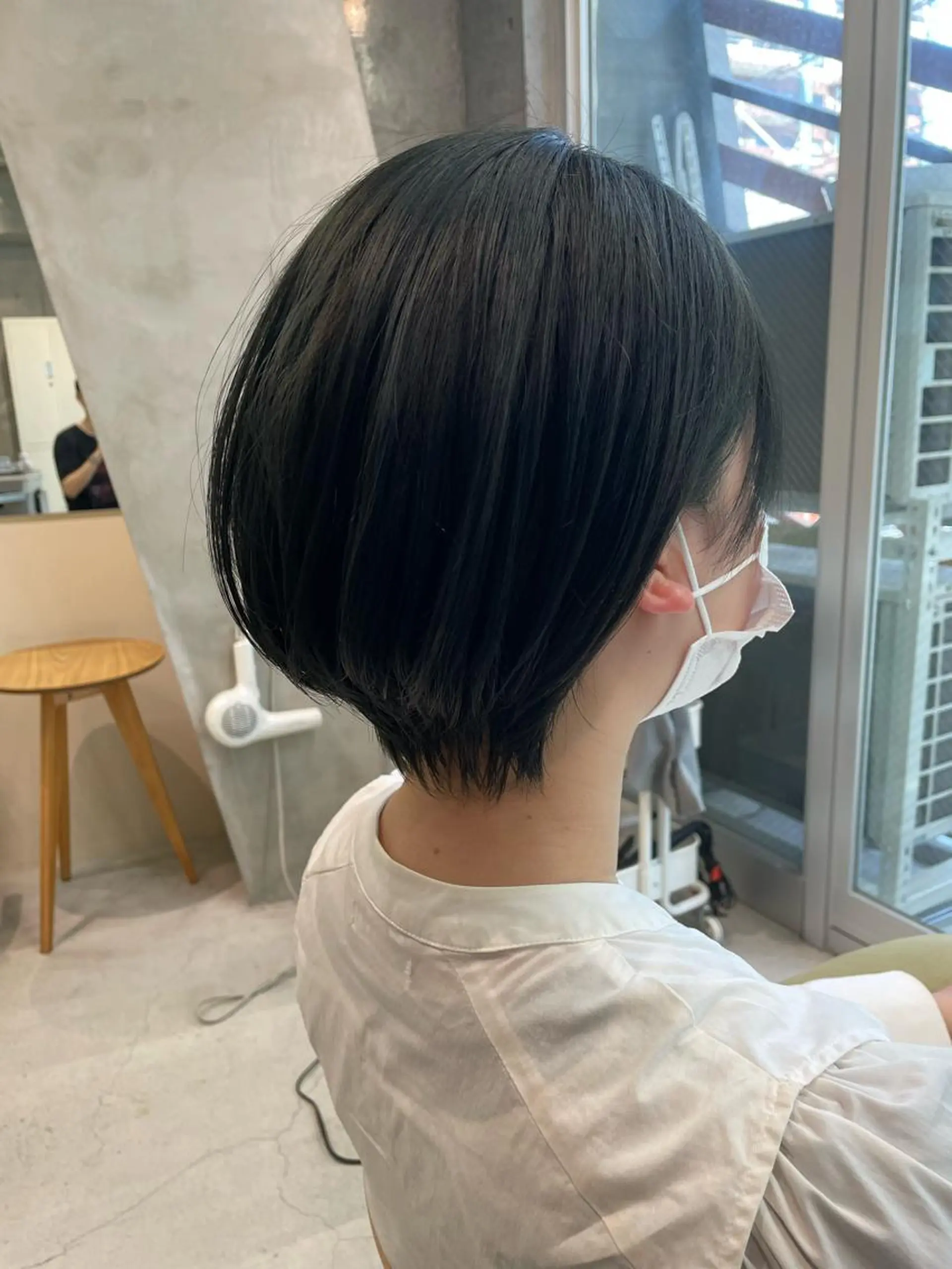 ショート カラー グレージュ オリーブグレージュ オリーブグレー mee.浦和店所属・浦和指名率No.1 ショート特化美容師のヘアスタイル