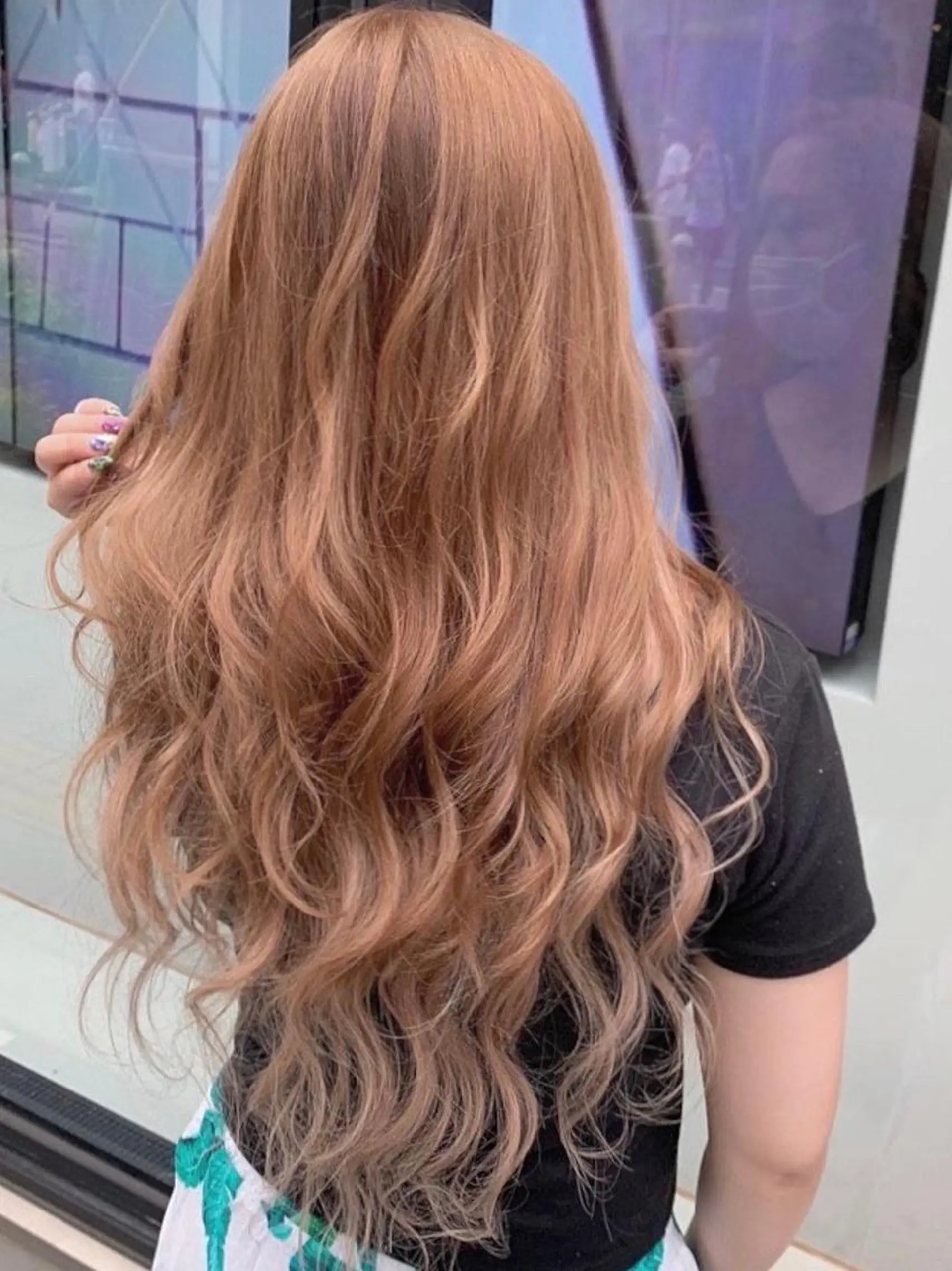 ロング カラー ヘアアレンジ Device ディバイスのヘアスタイル