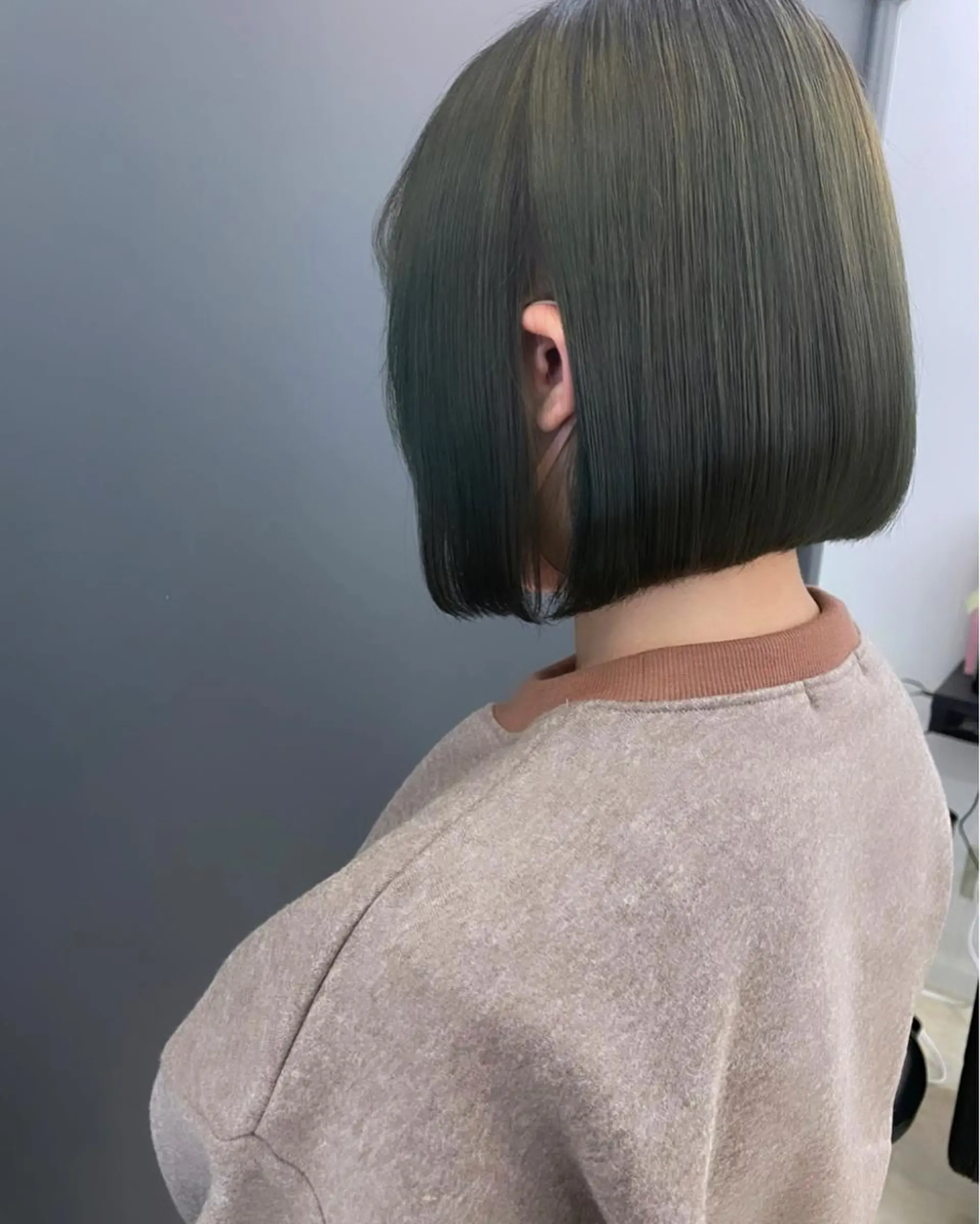 ショート カラー ヘアアレンジ ヘアカラー トリートメント like みやびのヘアスタイル