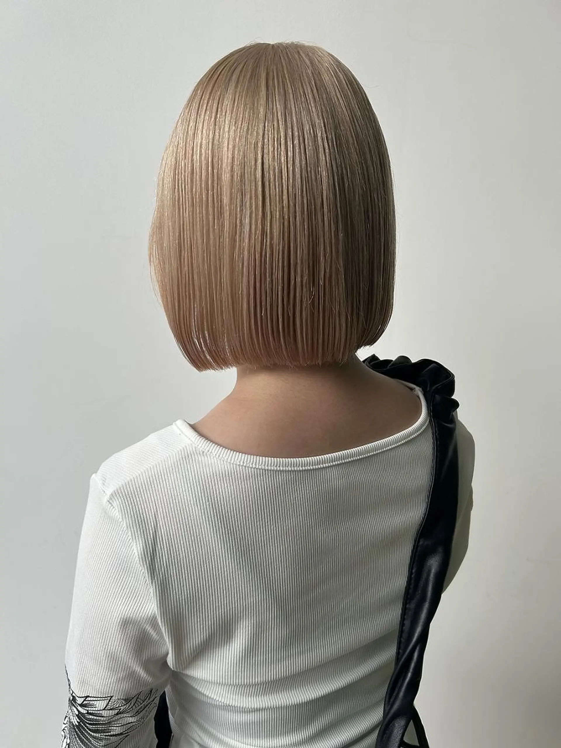 ショート カット ヘアカラー 勝野夏希/ハイトーン /ボブ/松本のヘアスタイル