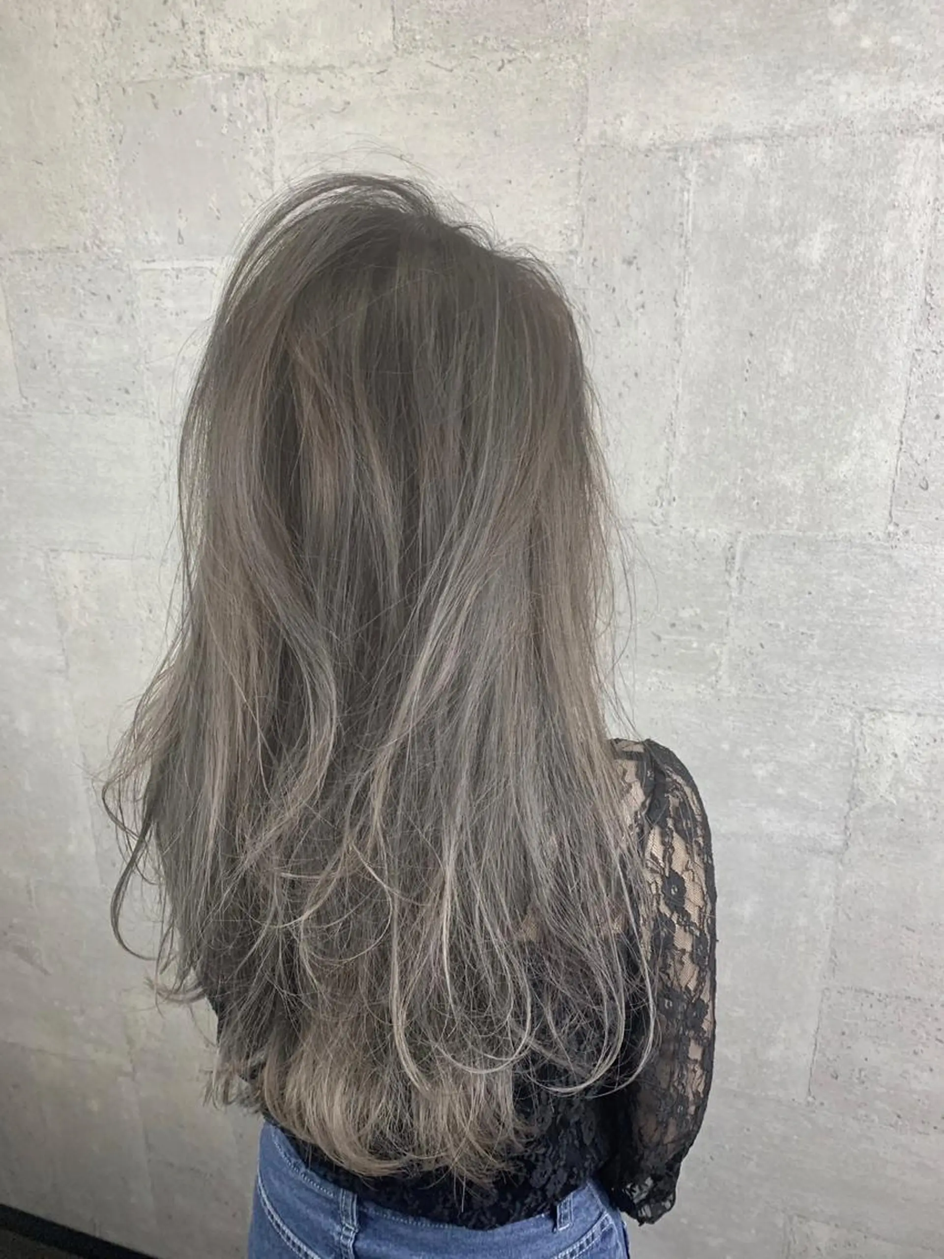 カラー Still所属・still .のヘアスタイル