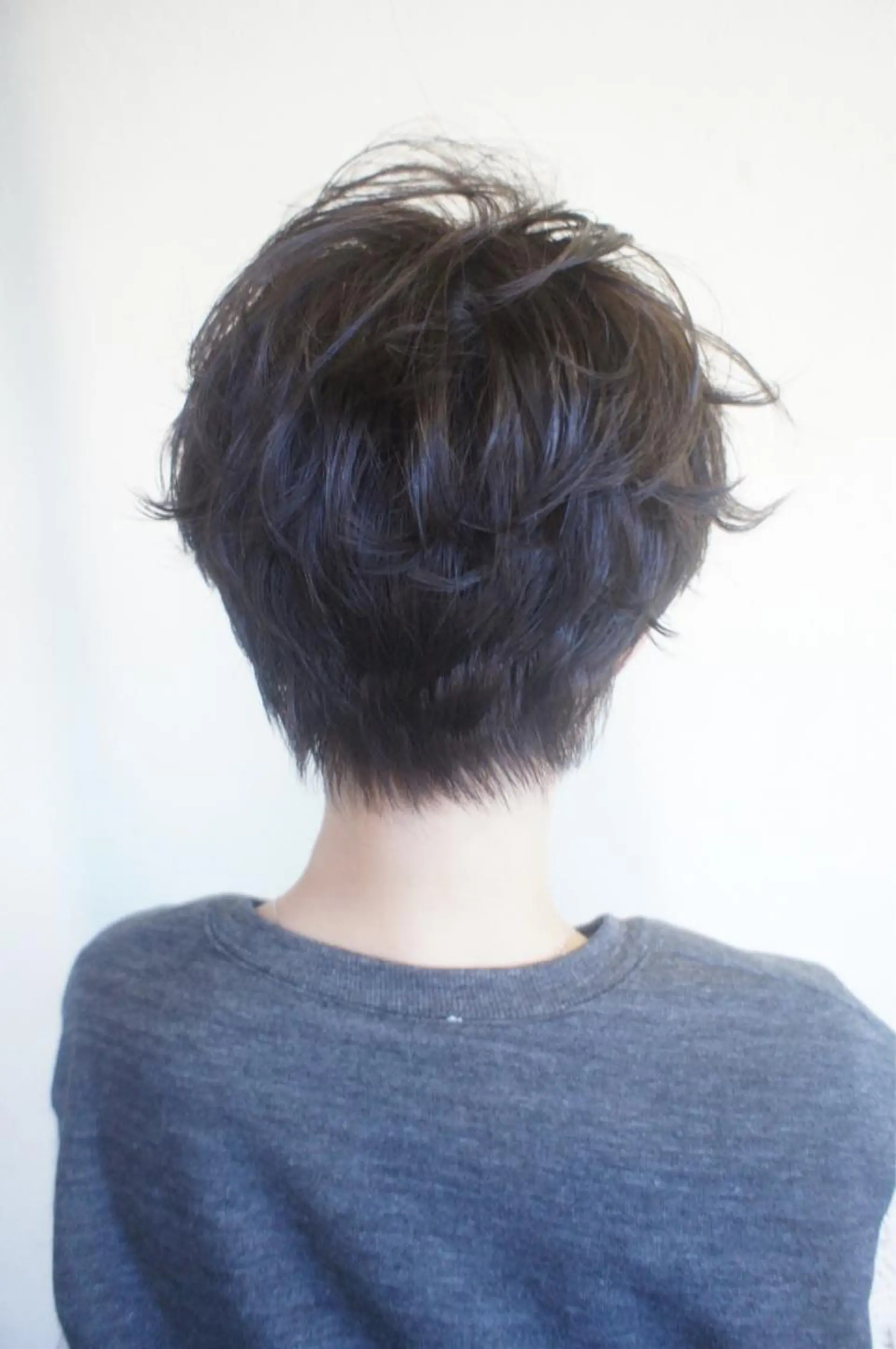 ショート カラー This所属・🟦髪質改善6年 💊YAMAMOTOのヘアスタイル