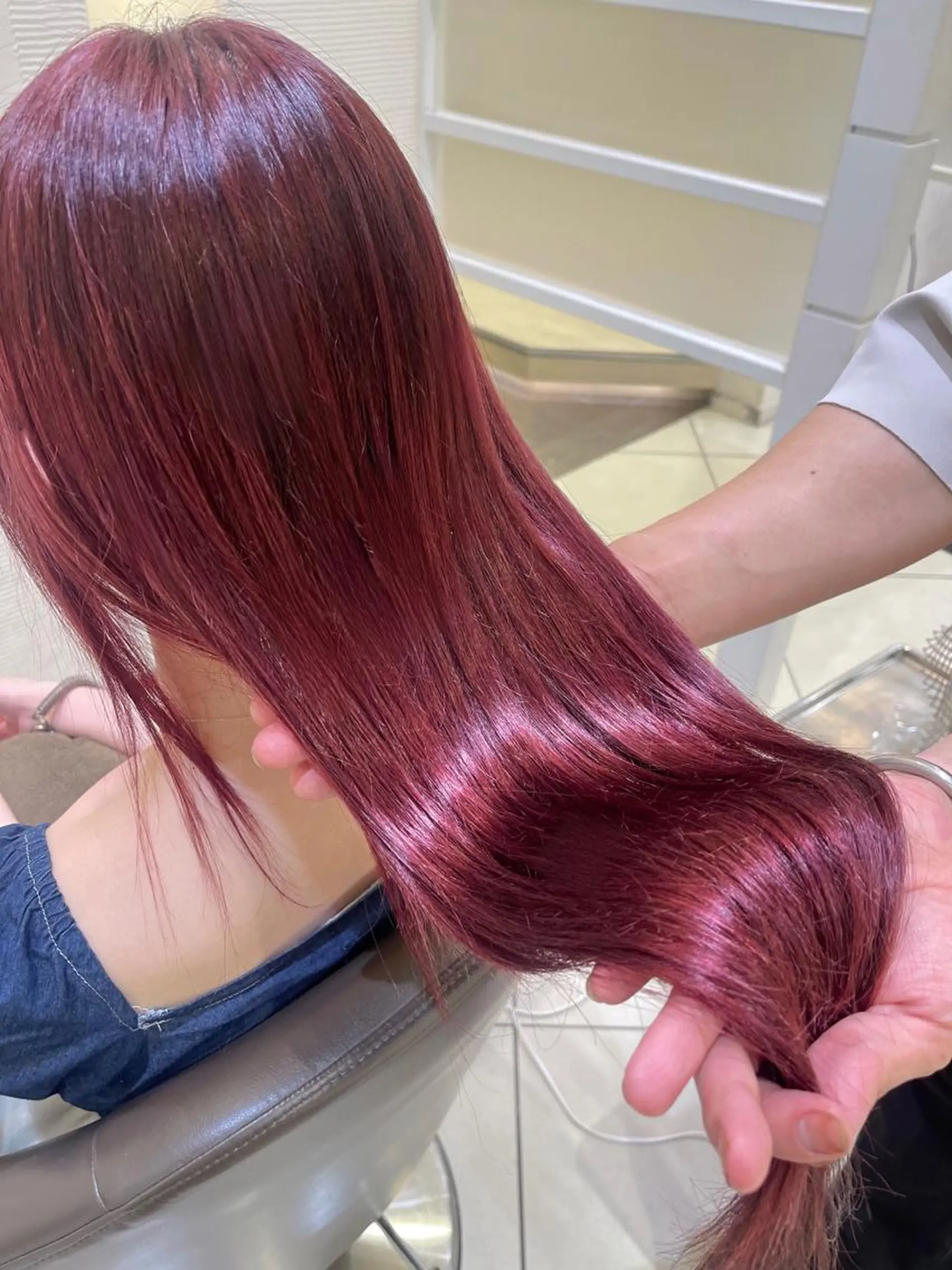 ロング カラー ラベンダーカラー レッドカラー トリートメント 💖大人韓国ヘア💖 韓国艶カラー【銀座】のヘアスタイル