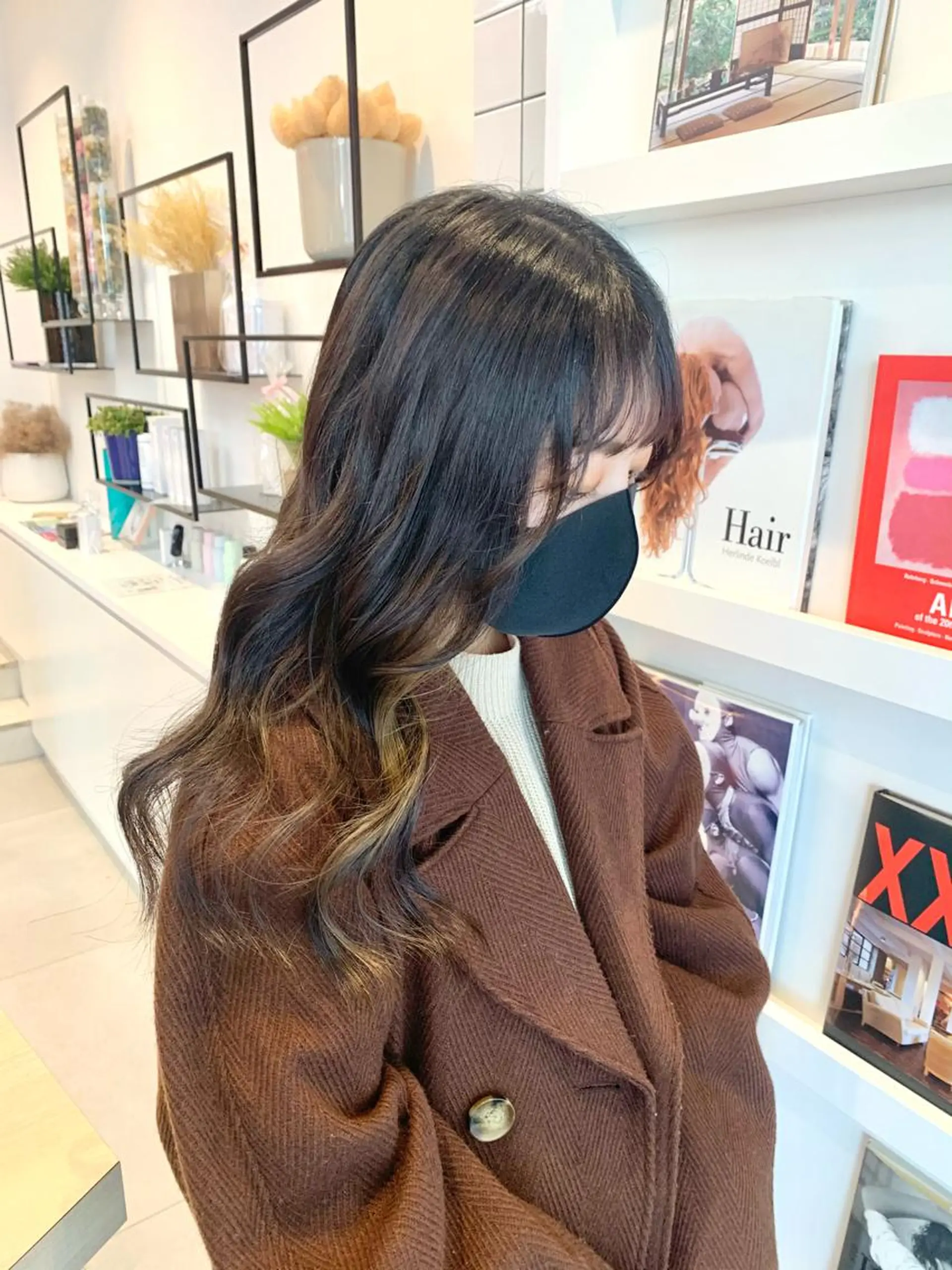 セミロング みなもと ちはるのヘアスタイル