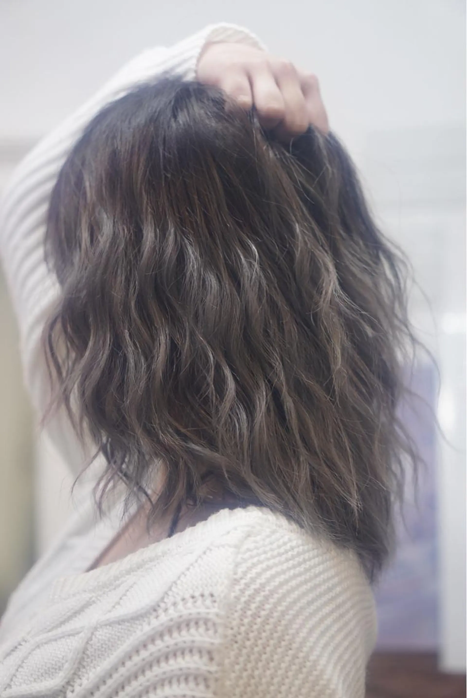 ミディアム カラー パーマ ヘアアレンジ バレイヤージュ レイヤーカット 枝毛カット＆髪質改善 満足NO.1岡しゃんのヘアスタイル