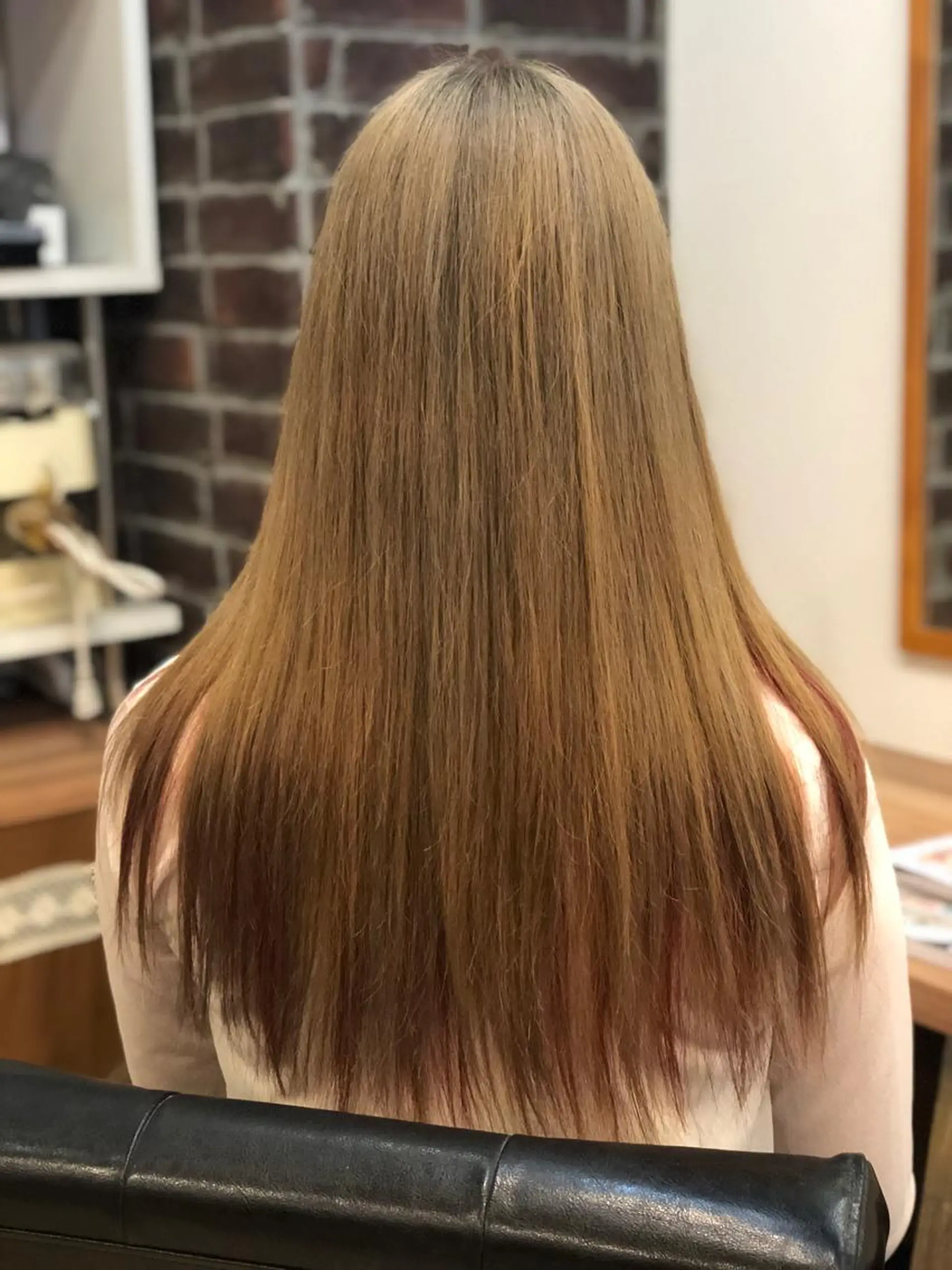 ロング カラー ブリーチ ブルーカラー ハイトーンカラー オレンジ ピンクカラー ヘアカラー トリートメント ヘッドスパ 美髪矯正 🌈髪質改善 山下のヘアスタイル