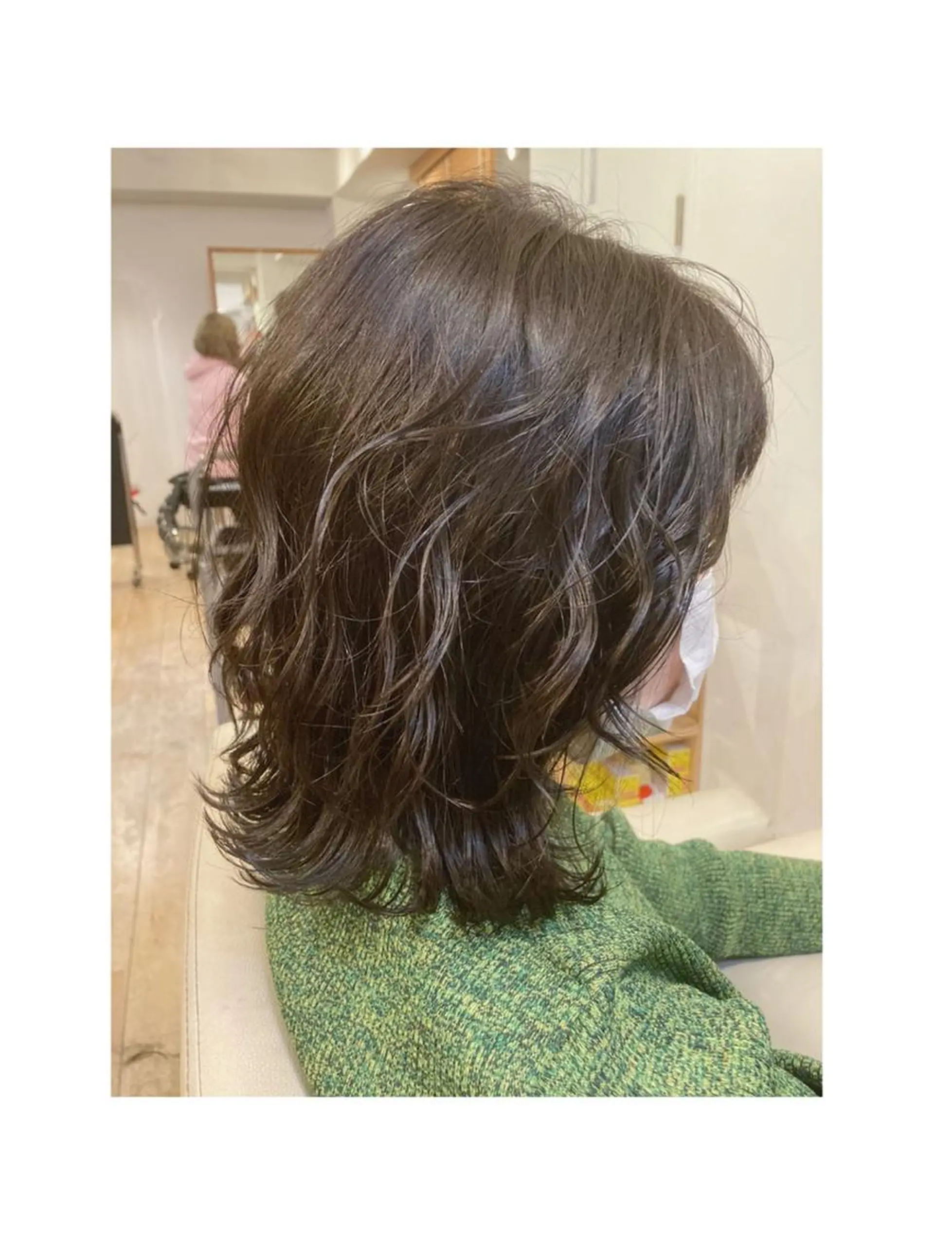 ミディアム タカノ アツコのヘアスタイル