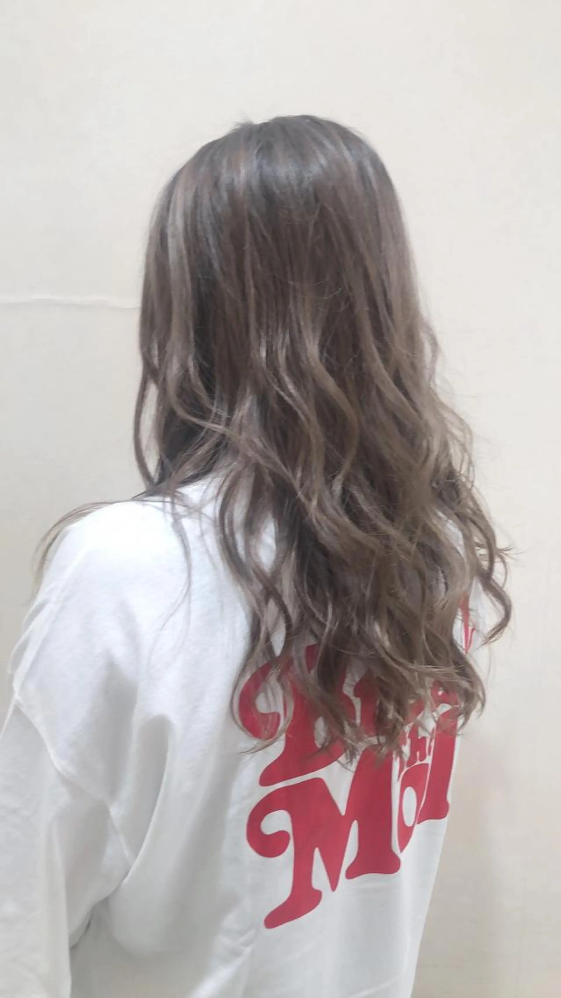 セミロング カラー ヘアアレンジ ツヤ髪カラー💎 佐藤あきのヘアスタイル