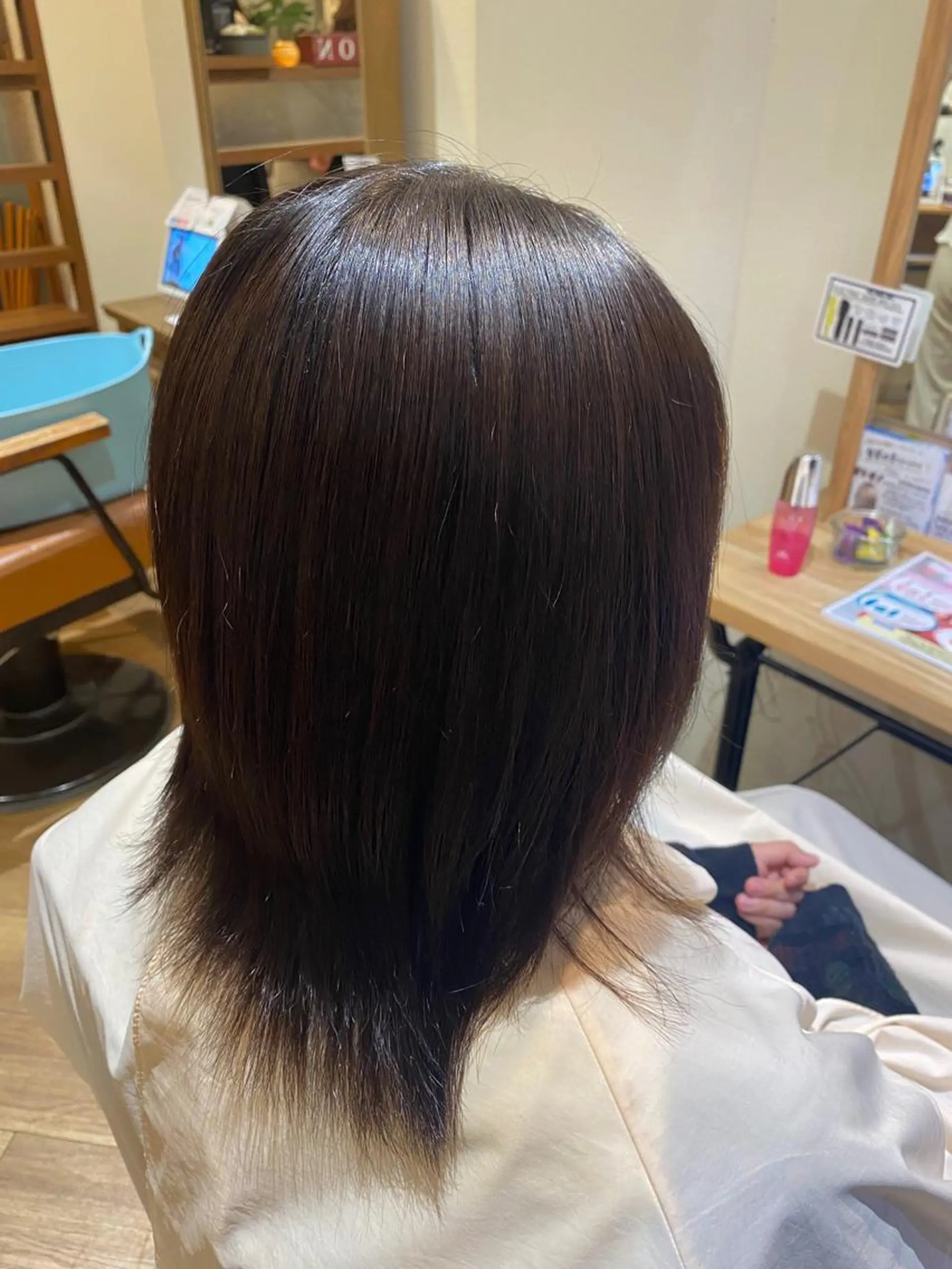 ミディアム カラー noël　hair所属・小林 しずくのヘアスタイル