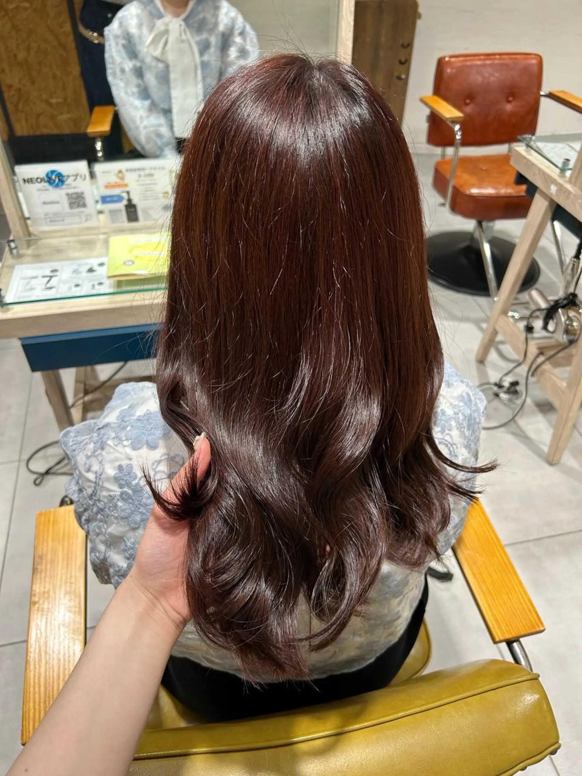 セミロング カラー ブラウンカラー ピンクカラー ピンクブラウン 関口 桃花🌷 暖色カラーのヘアスタイル
