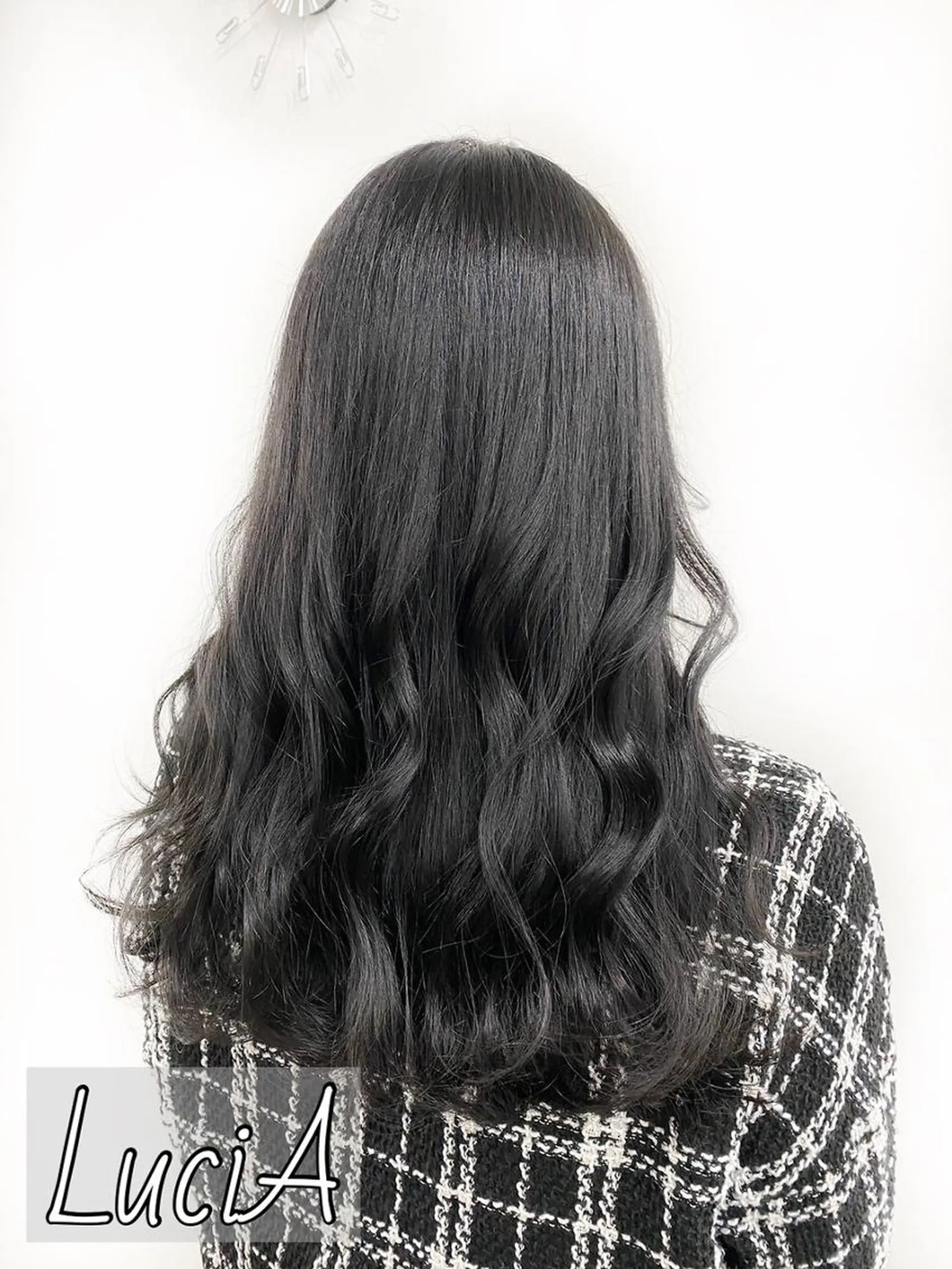 ロング カラー ヘアアレンジ ブリーチ ケアブリーチ ダブルカラー グラデーションカラー イルミナカラー LuciA/エクステ カラーのヘアスタイル