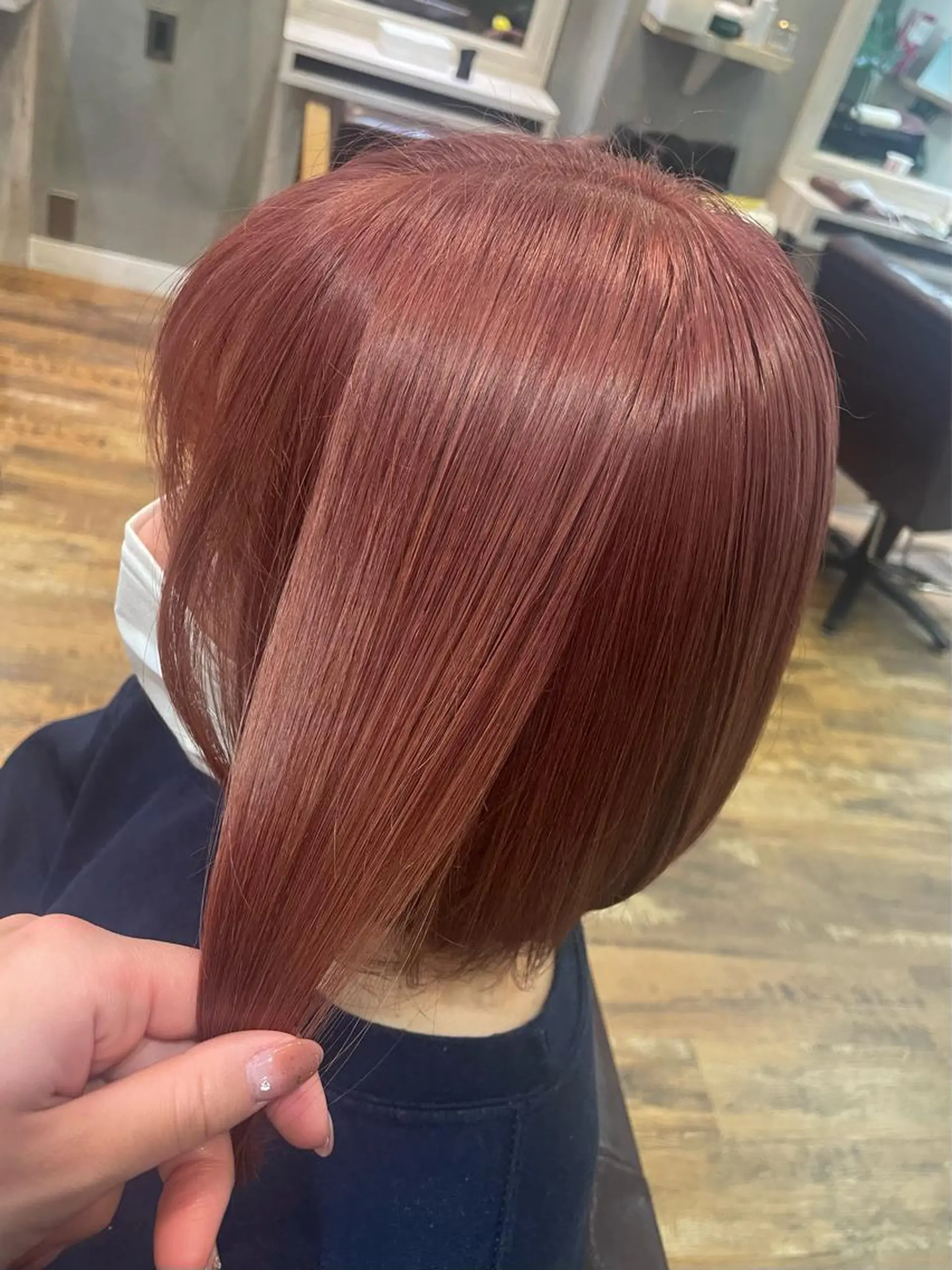 ミディアム カラー ブリーチ カット ヘアカラー トリートメント 極艶透明感カラー🐰 髪質改善/出雲つぐみのヘアスタイル