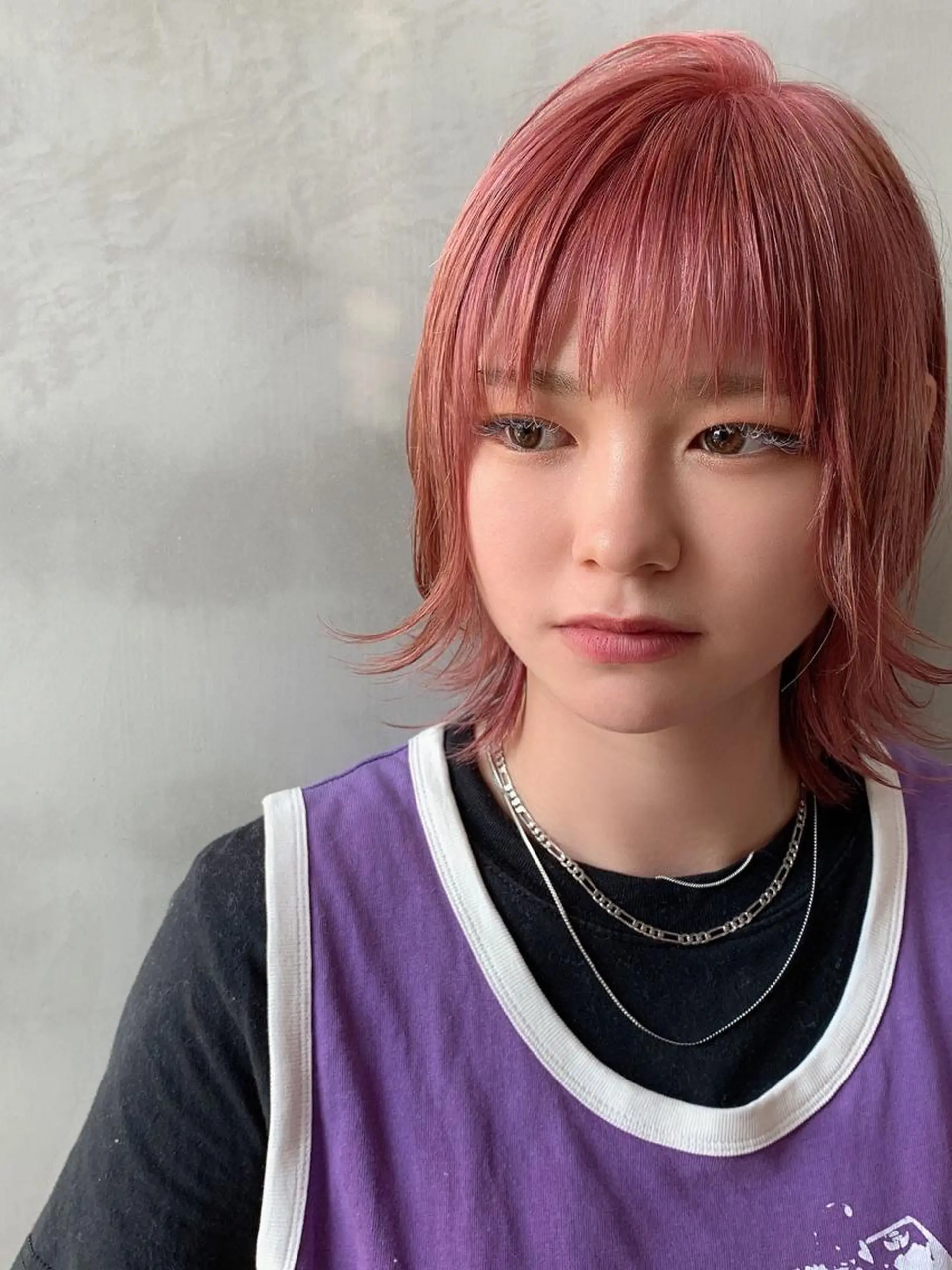 ミディアム カラー ピンクカラー 波巻きスパイラルパー マ/シャドウパーマ駿のヘアスタイル