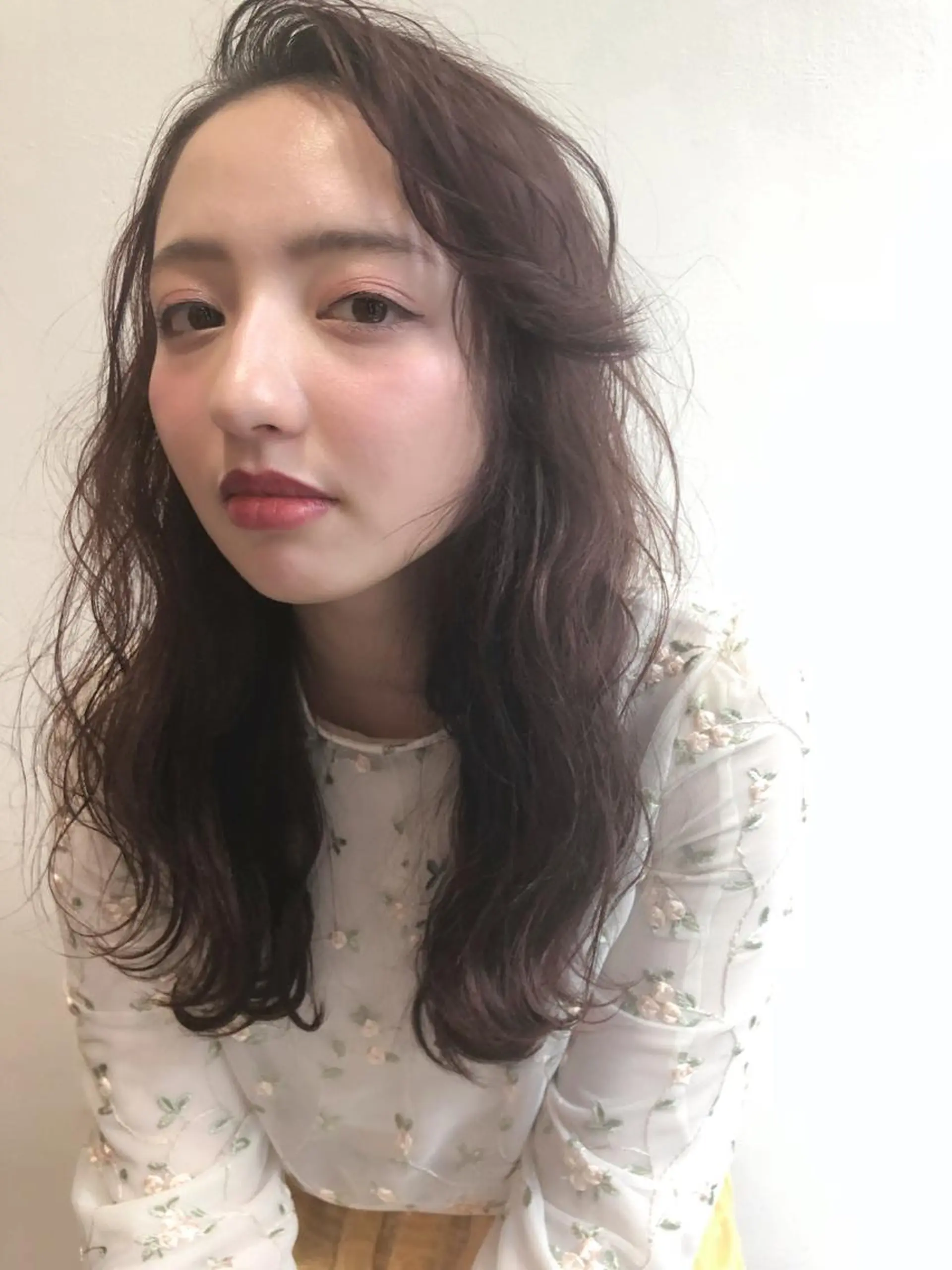 セミロング カラー ピンクカラー カット特化柏駅 徒歩3分LOUのヘアスタイル