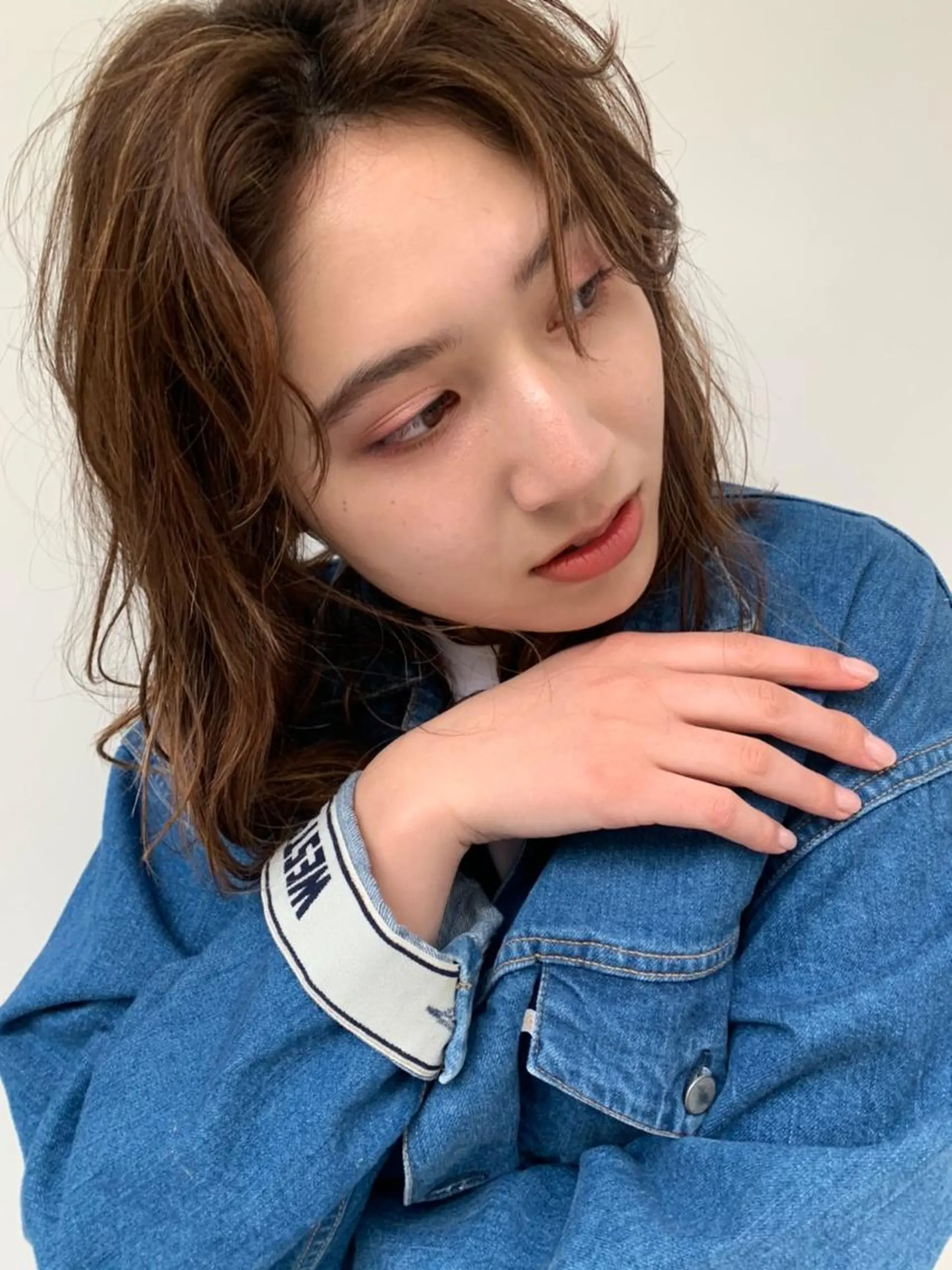 ミディアム パーマ カラー キッズ 子どものヘアアレンジ ミディアムパーマ ダブルカラー グラデーションカラー ハイライトカラー CEINE【セーヌ】 三軒茶屋のヘアスタイル