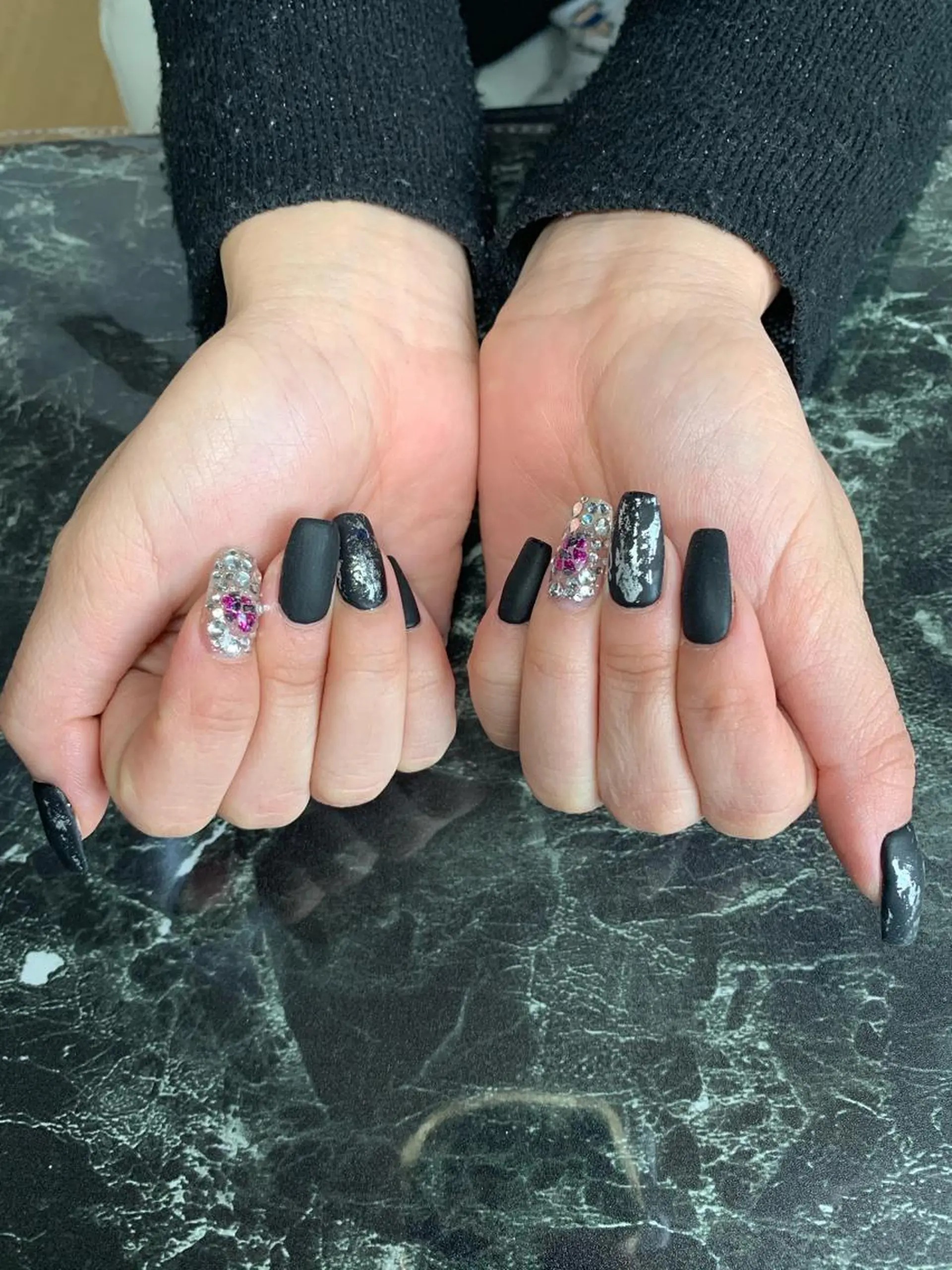 ネイル マルサンカクシカク所属・○△□ 守口市のネイルデザイン