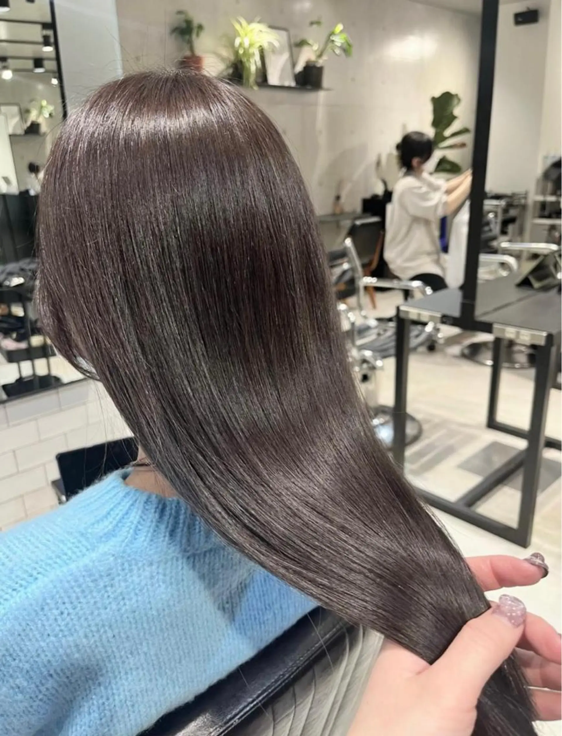 ロング カラー パーマ ヘアアレンジ 透明感/オリーブ/ グレージュ/YUKAのヘアスタイル