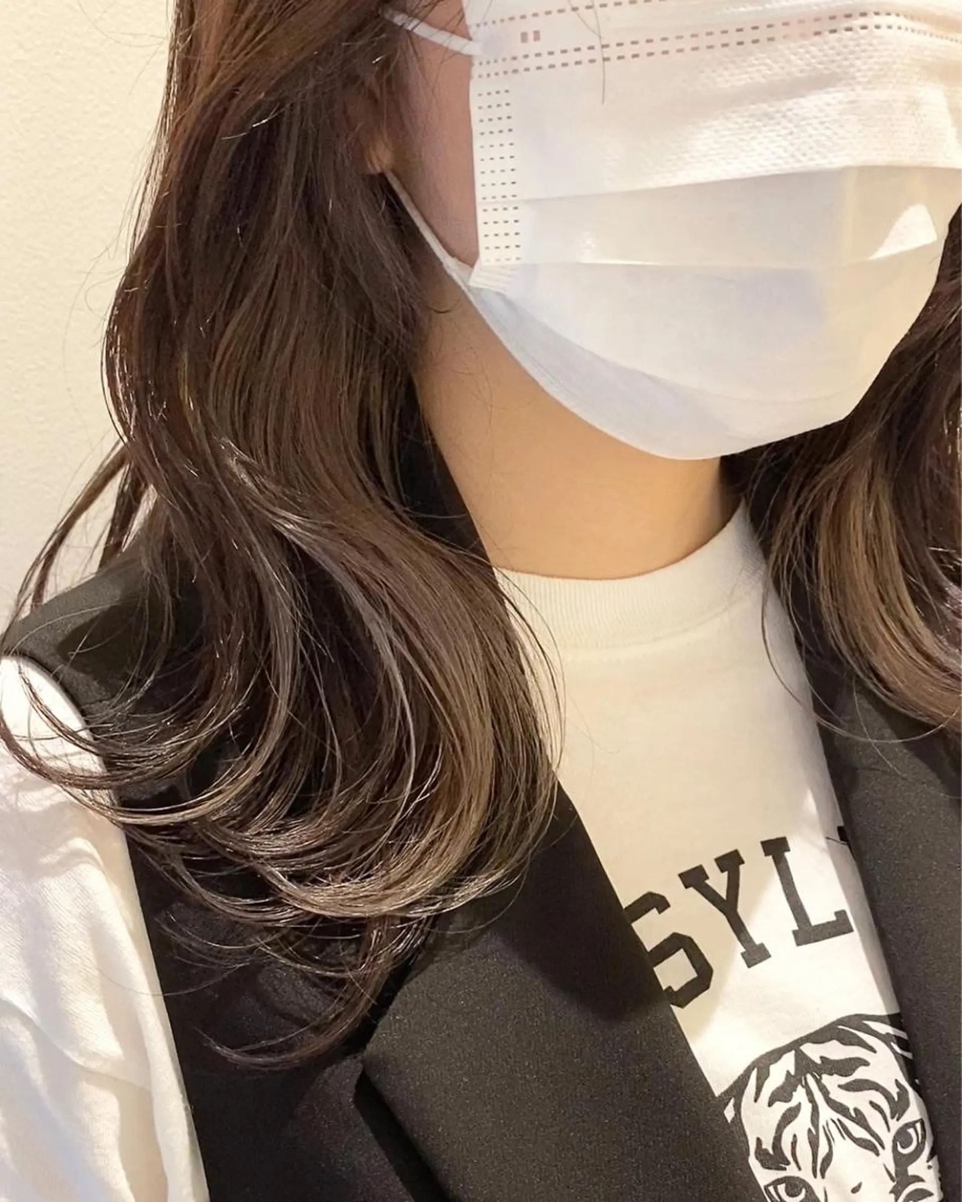 セミロング カラー カット ヘアカラー トリートメント 細めハイライト🩶 ボブ/レイヤーカットのヘアスタイル