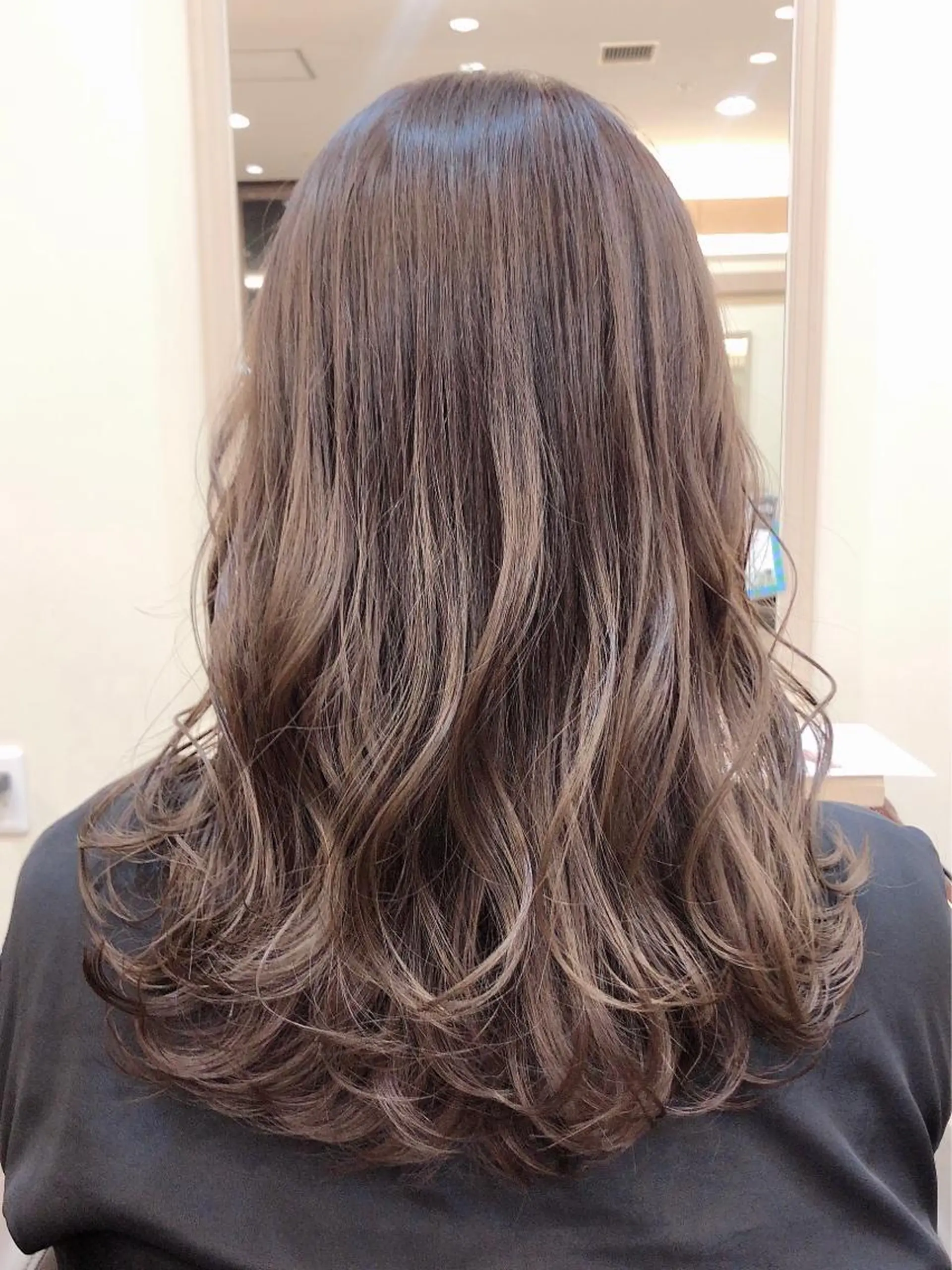 セミロング カラー ヘアカラー 尚平 40代からの 髪質改善専門のその他イメージ