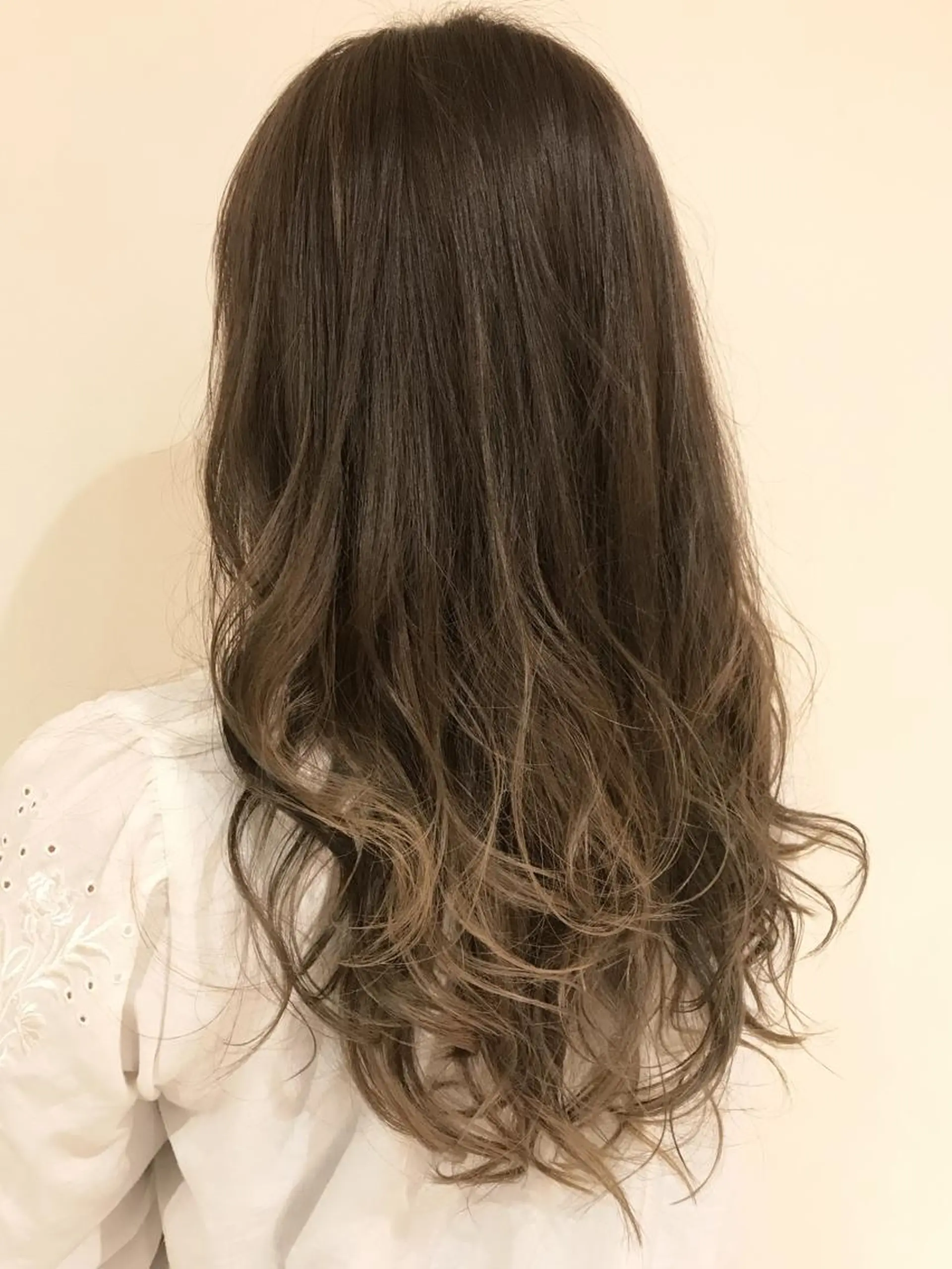 セミロング カラー ヘアカラー ハイライト/髪質改善 ✂️十河祐輝のヘアスタイル