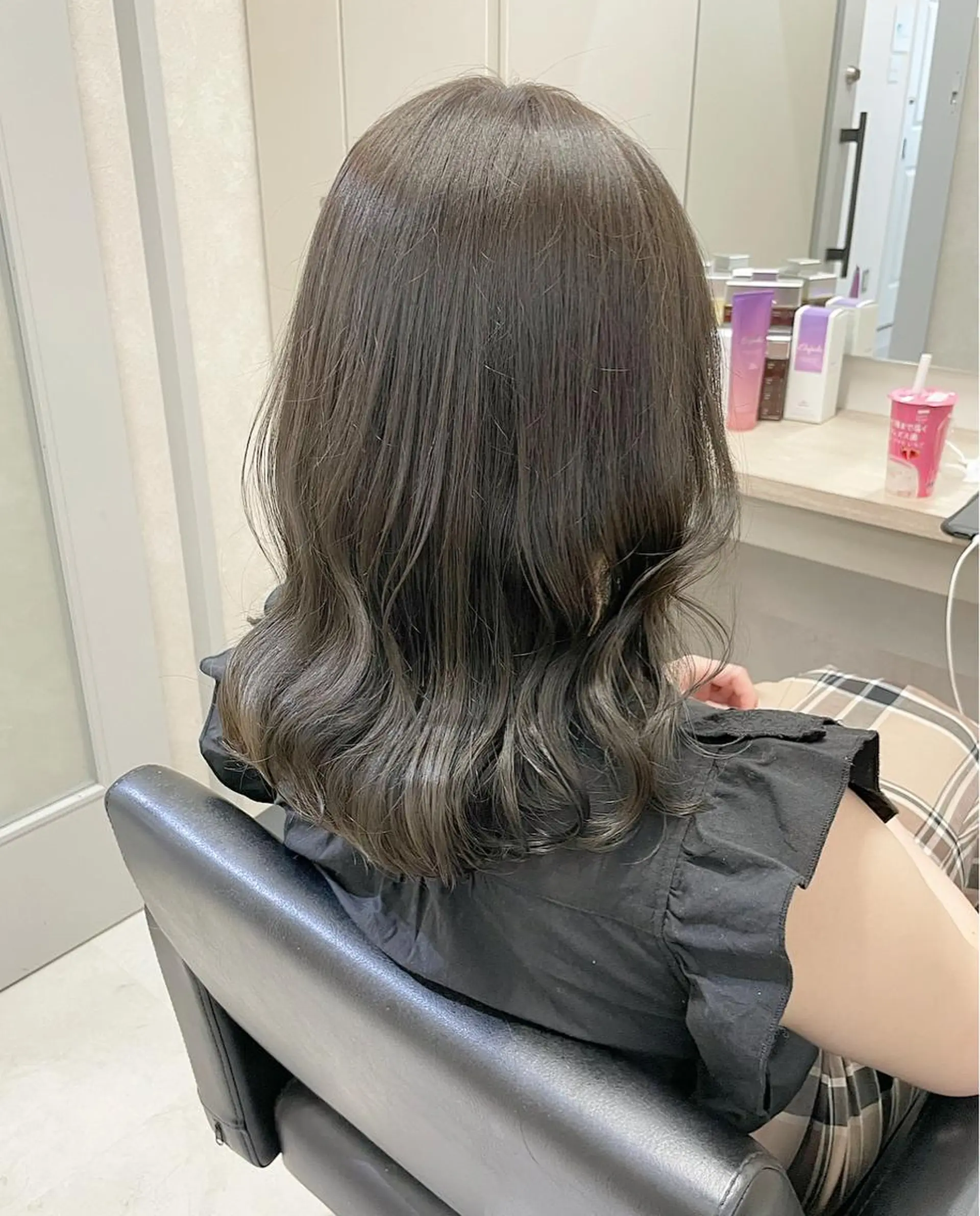 セミロング カラー ヘアアレンジ グレージュ オリーブグレージュ オリーブグレー autre所属・大久保 ひでなりのヘアスタイル