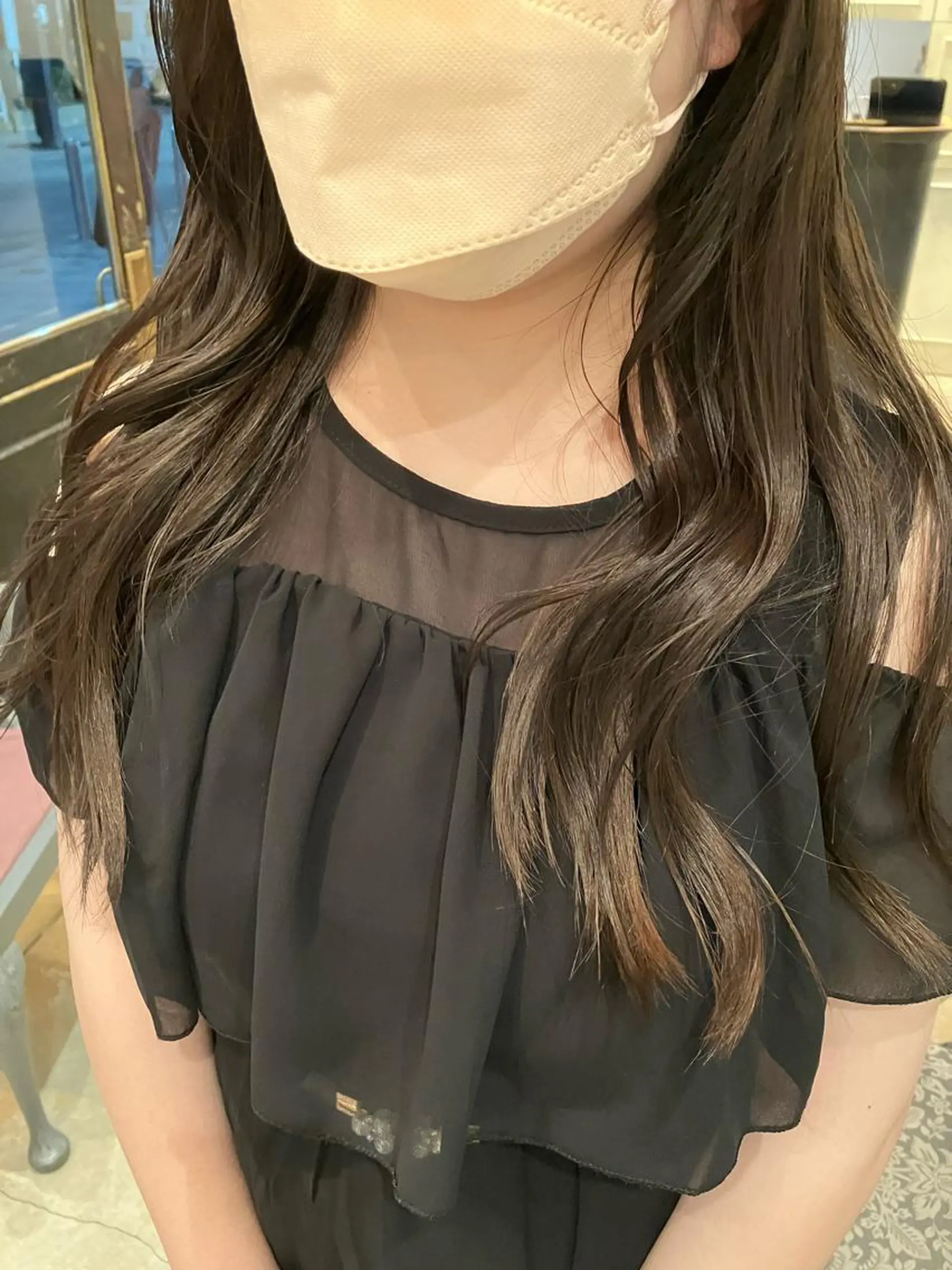 ロング サキ🤍ハイトーン 🩰くびれ巻きヘアのヘアスタイル