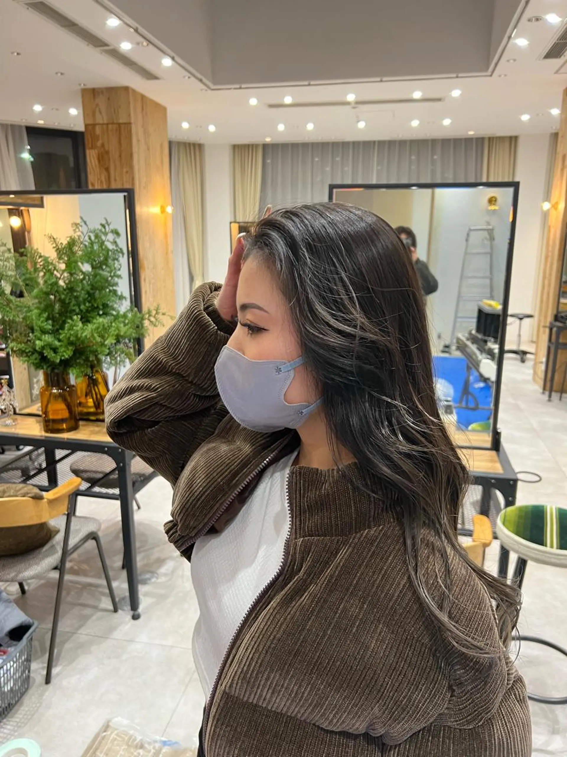 ミディアム i.osaka所属・たつ/レイヤーカット 顔周り/髪質改善のヘアスタイル