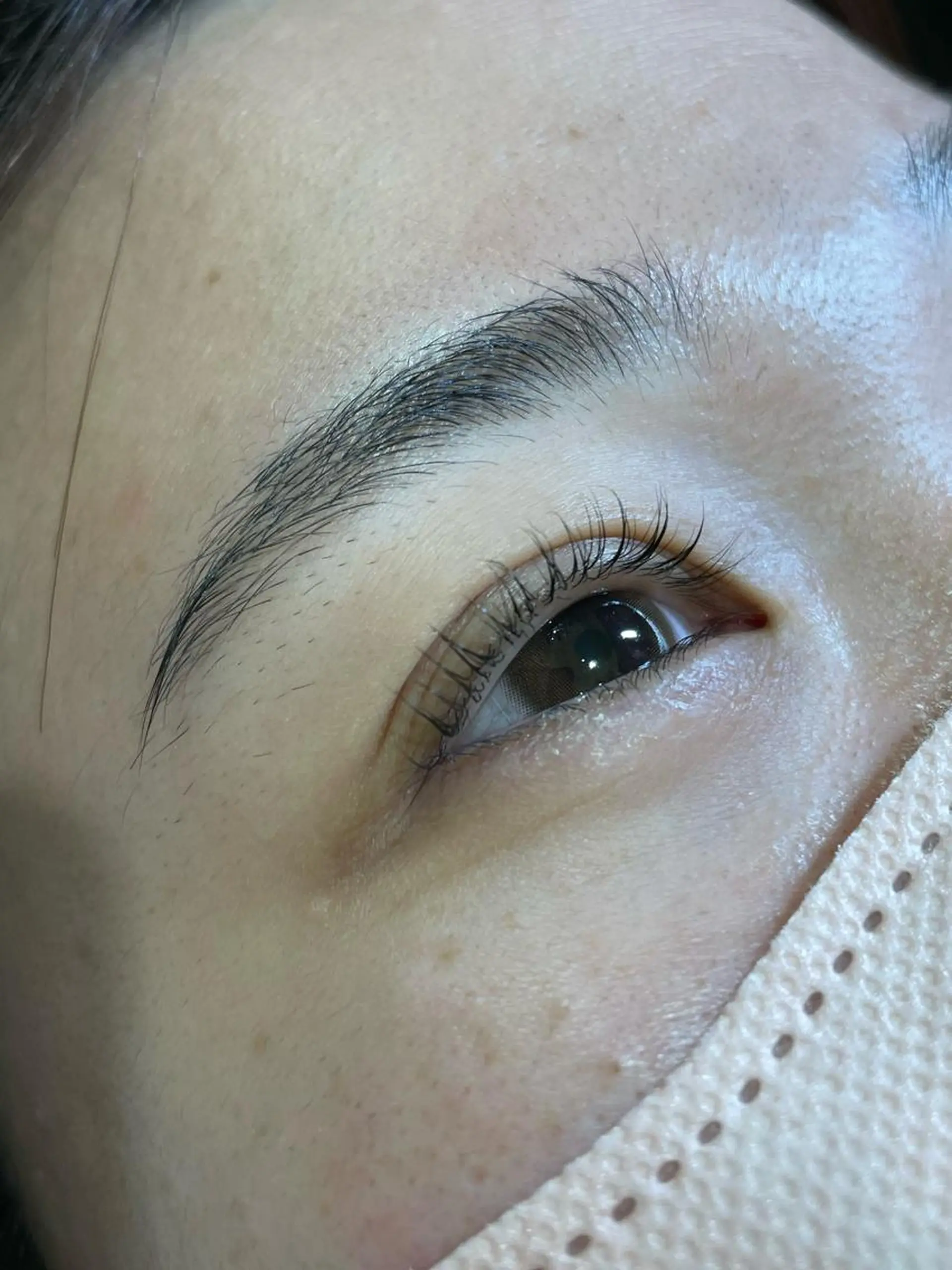 マツエク・マツパ cure所属・井上 真里奈のヘアスタイル