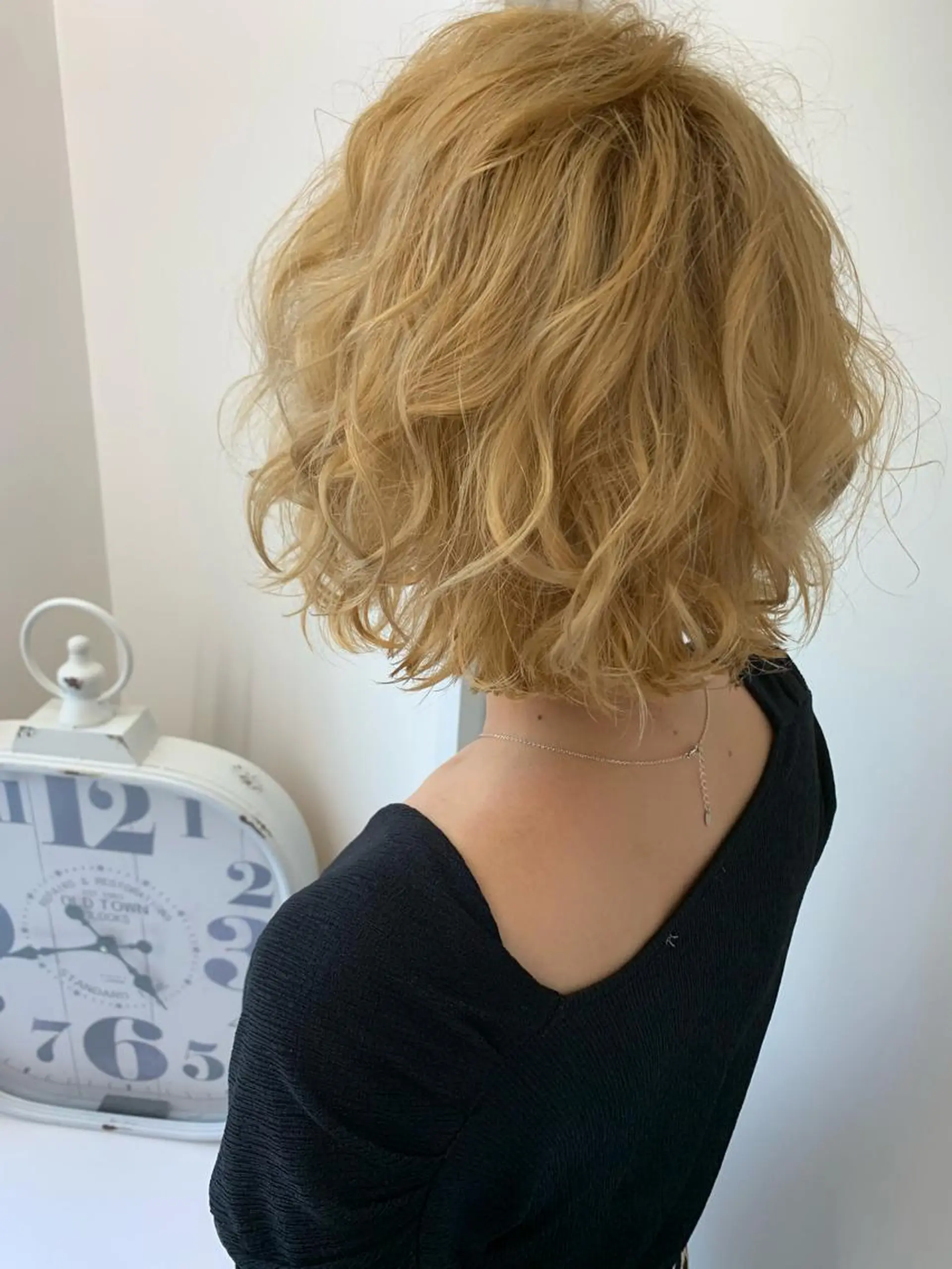 ショート カラー WEST O LAND所属・WEST OLAND 安藤のヘアスタイル