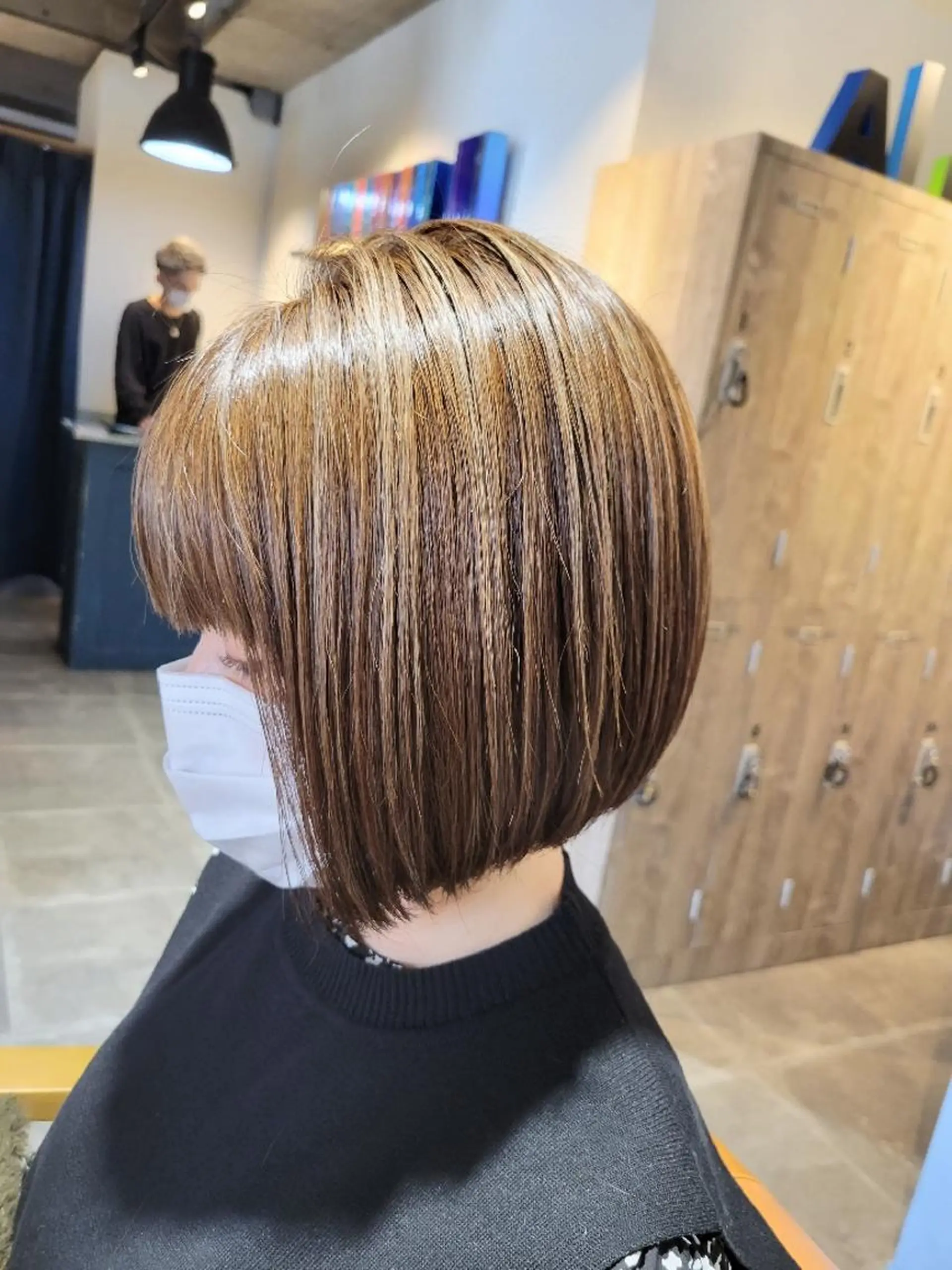 ショート alushe 岡 陽子のヘアスタイル