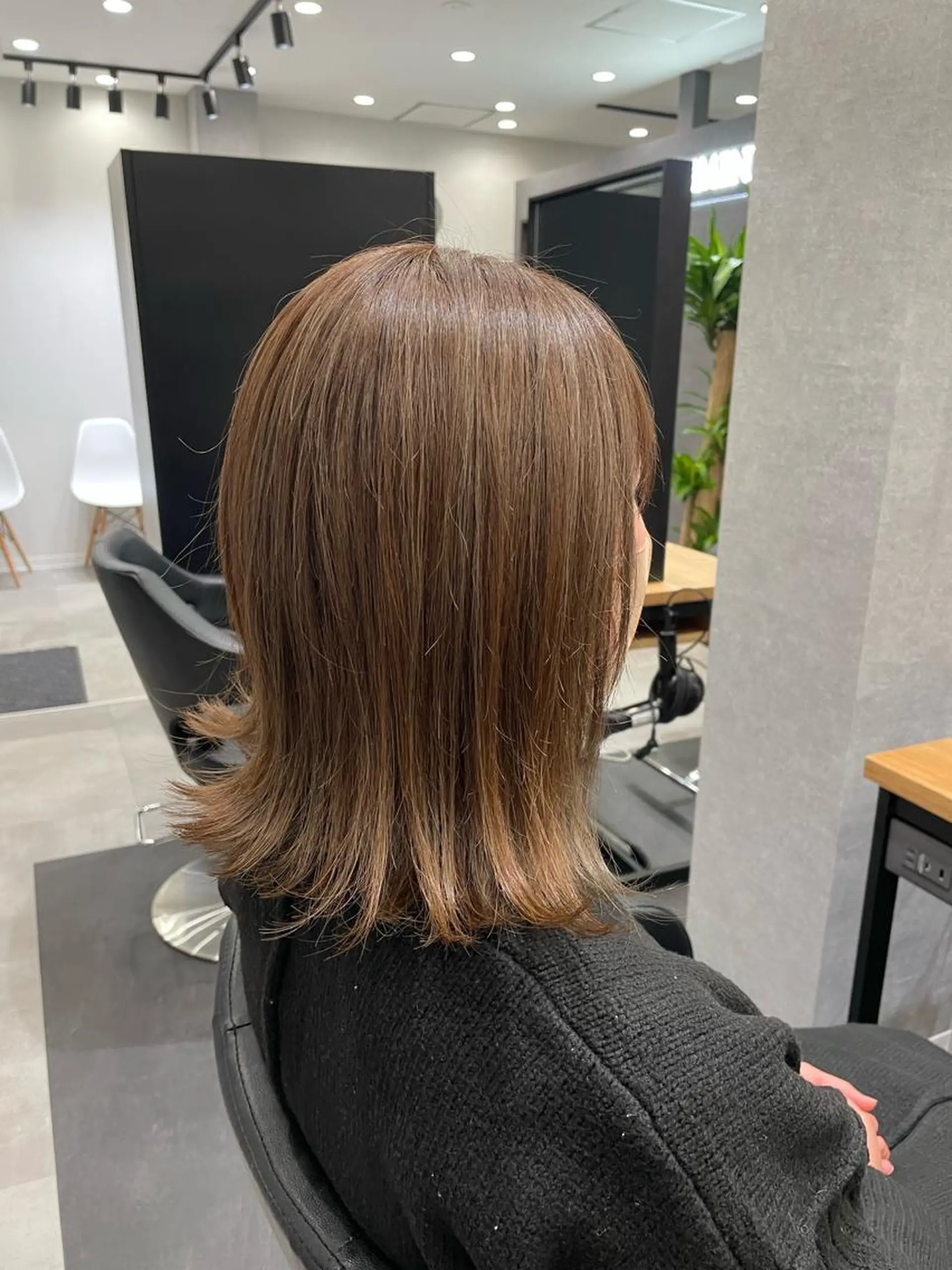 ミディアム カラー ヘアカラー トリートメント THE2ND 大竹 瞳のヘアスタイル