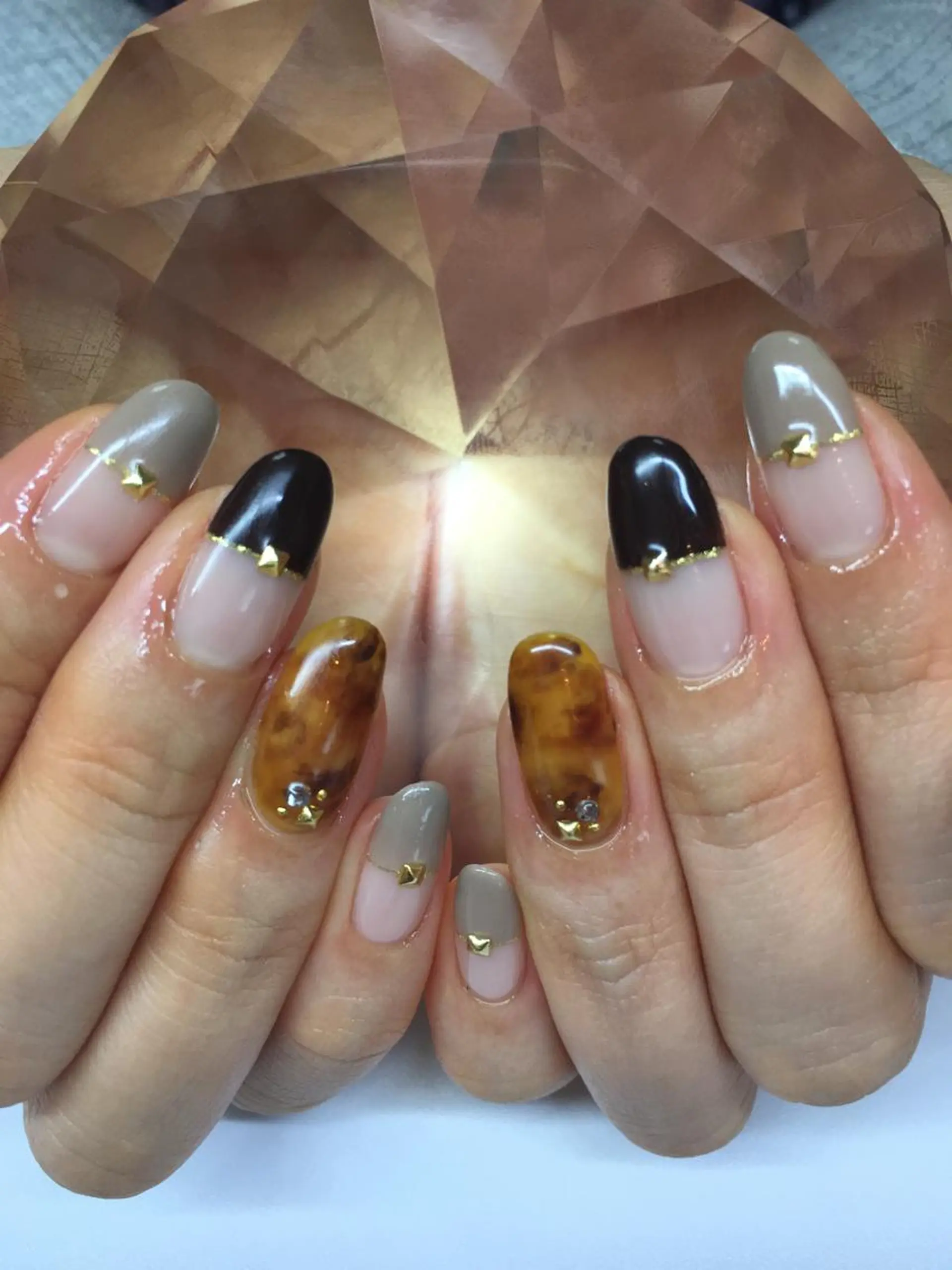 ネイル べっ甲ネイル ハンドネイル glow_ nailのネイルデザイン