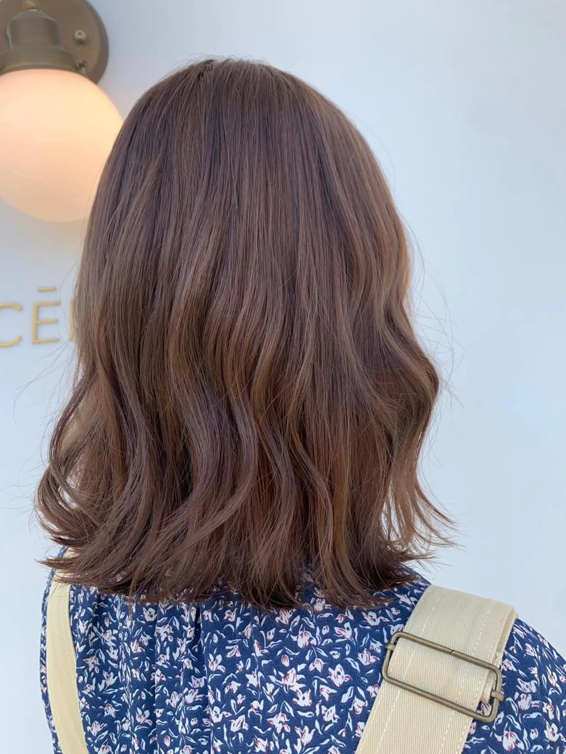 ミディアム カラー ベージュカラー ミルクティーベージュ ヘアカラー 中目黒🌼 🌼ハナのヘアスタイル