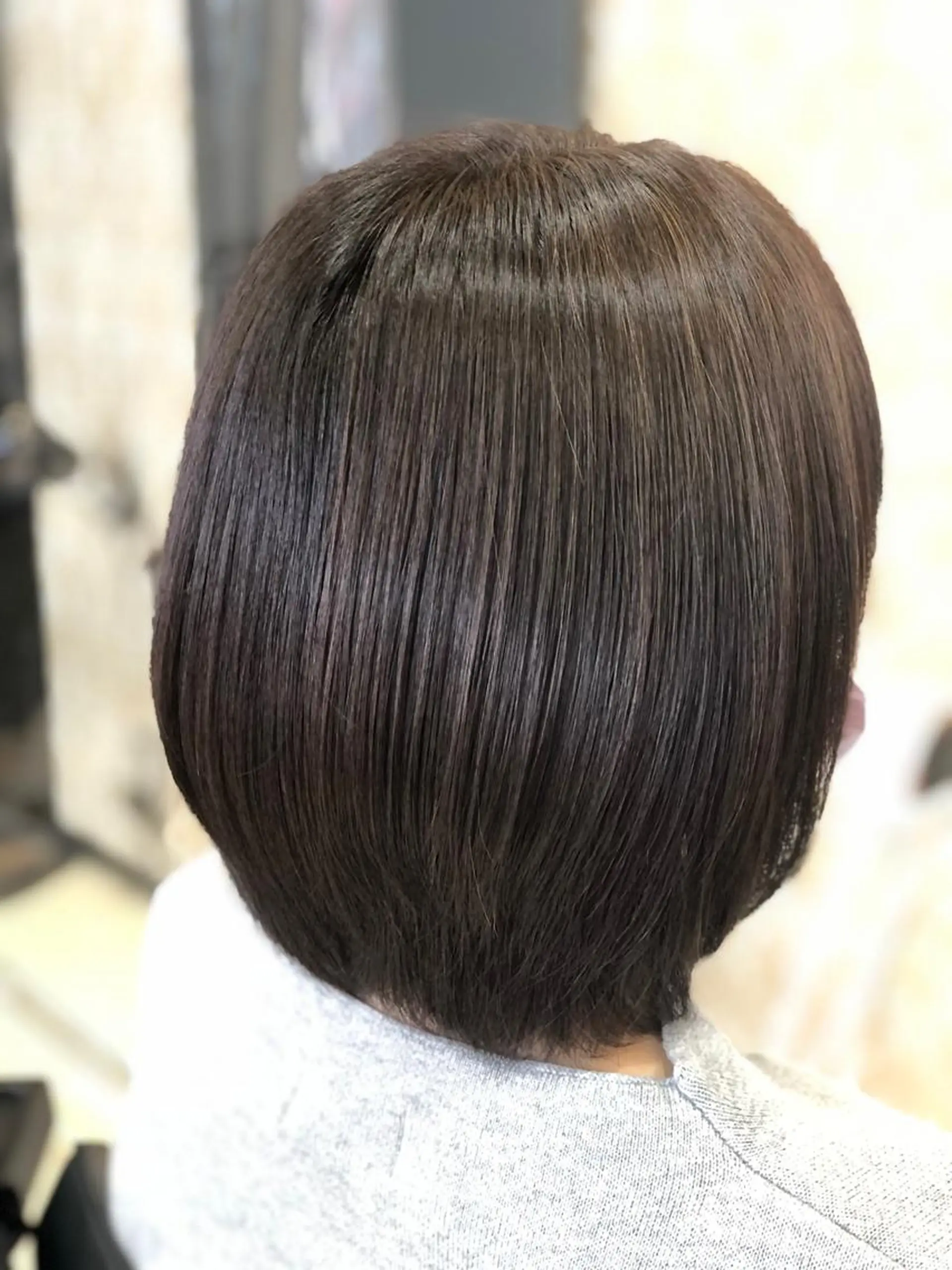 ショート カラー 嶌田 沙紀のヘアスタイル