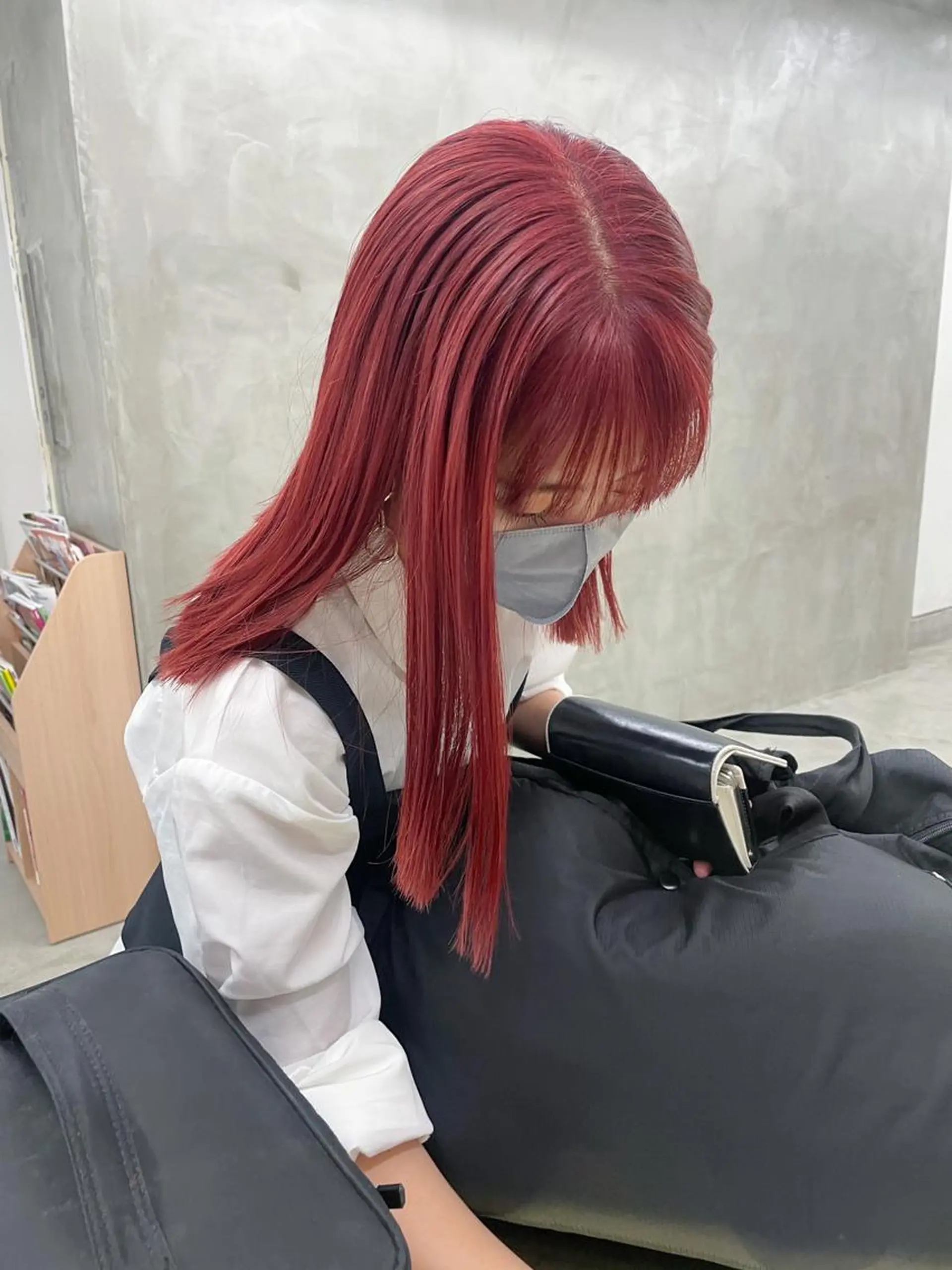 セミロング カラー ヘアカラー トリートメント 似合わせ｜レイヤー 🪩yurikaのヘアスタイル